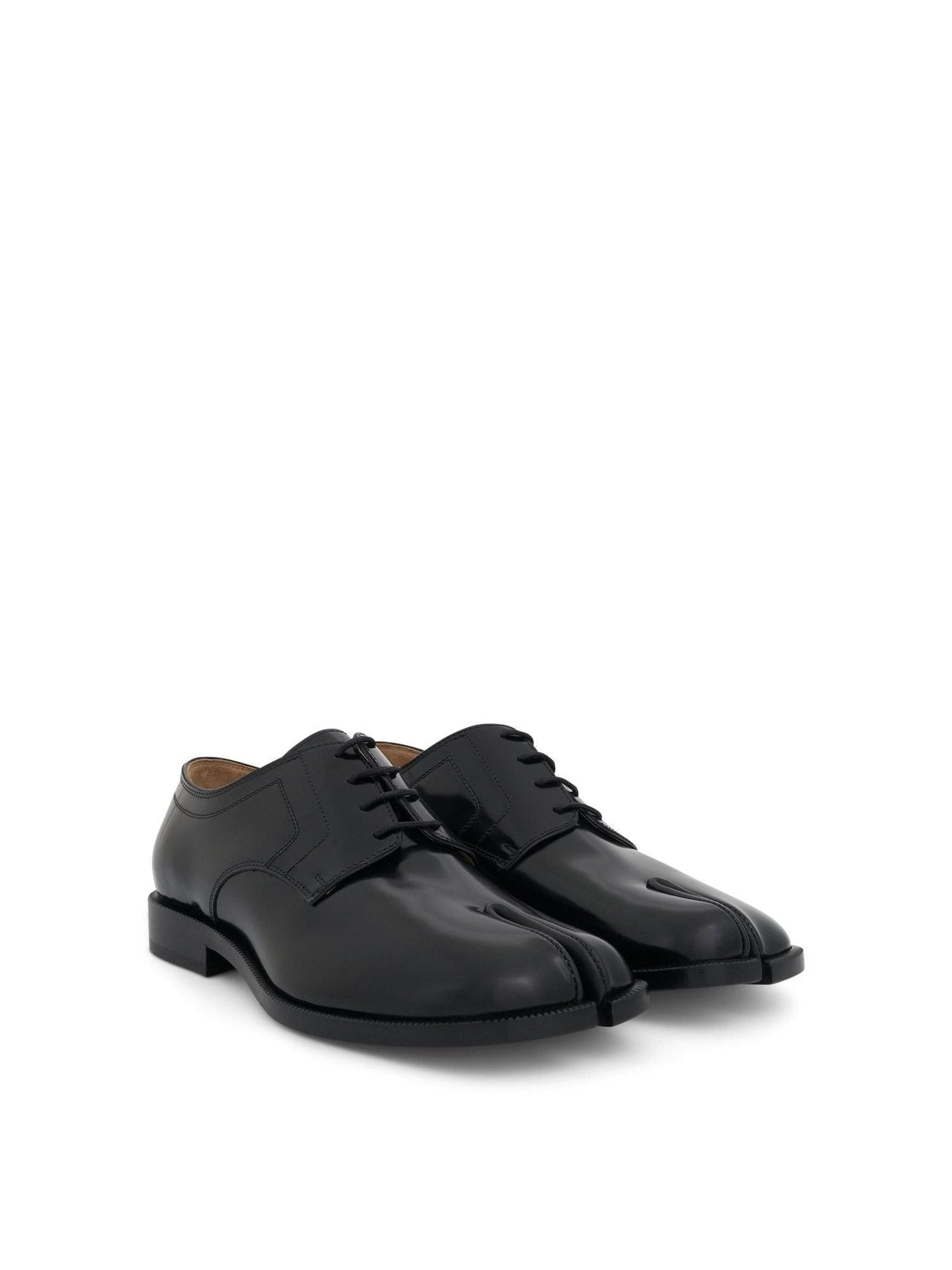 Tabi Lace-ups Stitch Shoes in Black - 2