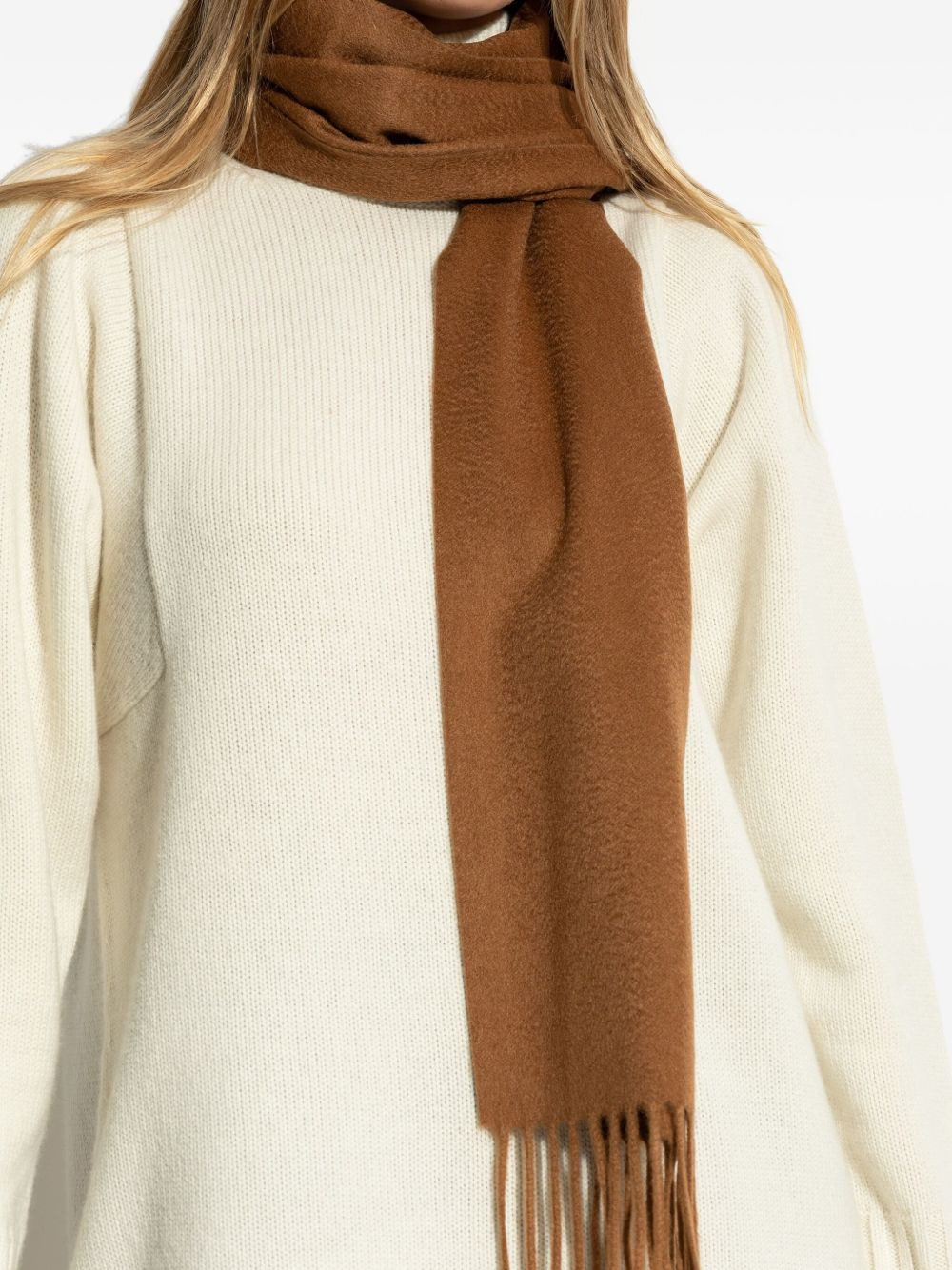 logo-embroidered fringed-edge scarf - 4