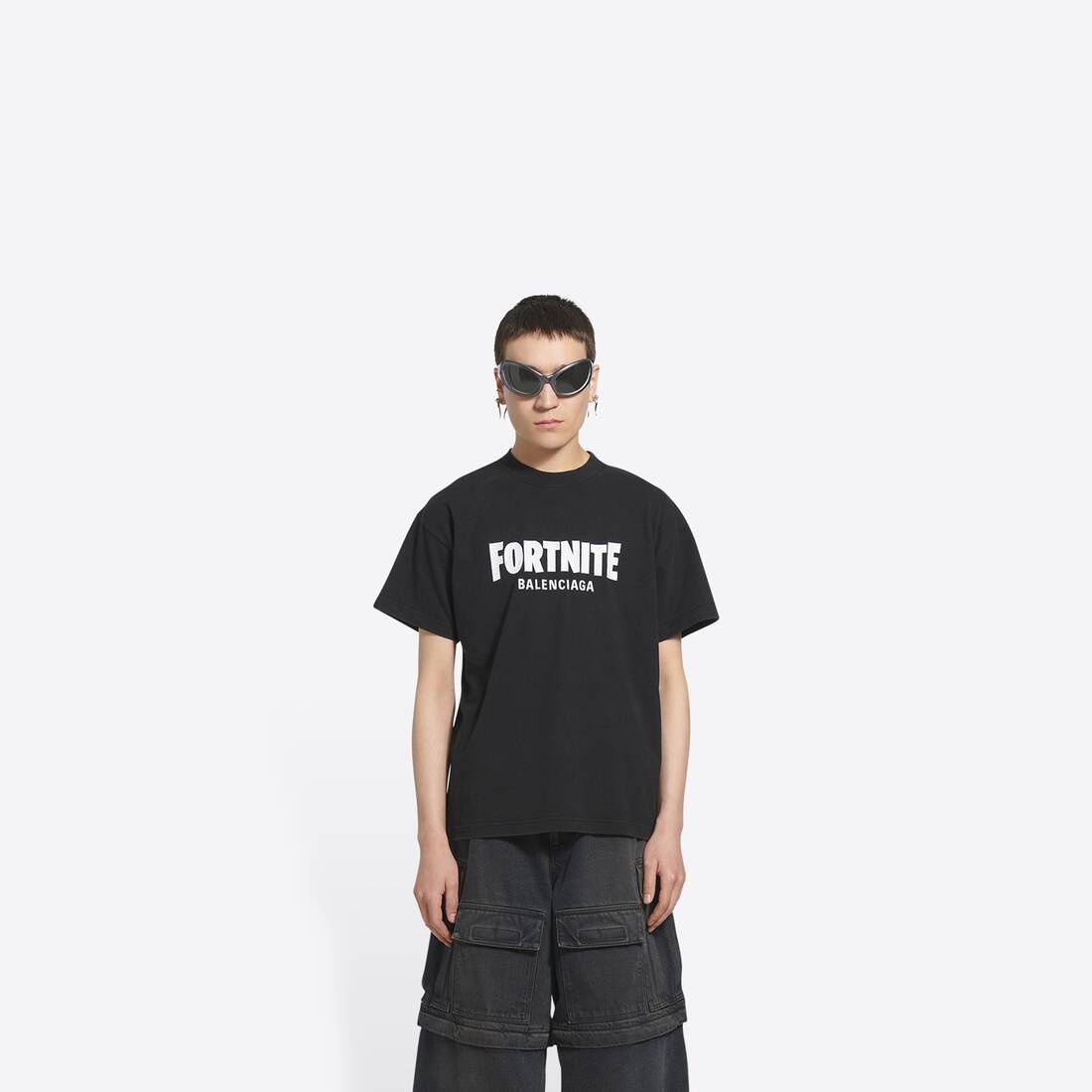 Fortnite©2021 T-shirt Medium Fit in Black - 3