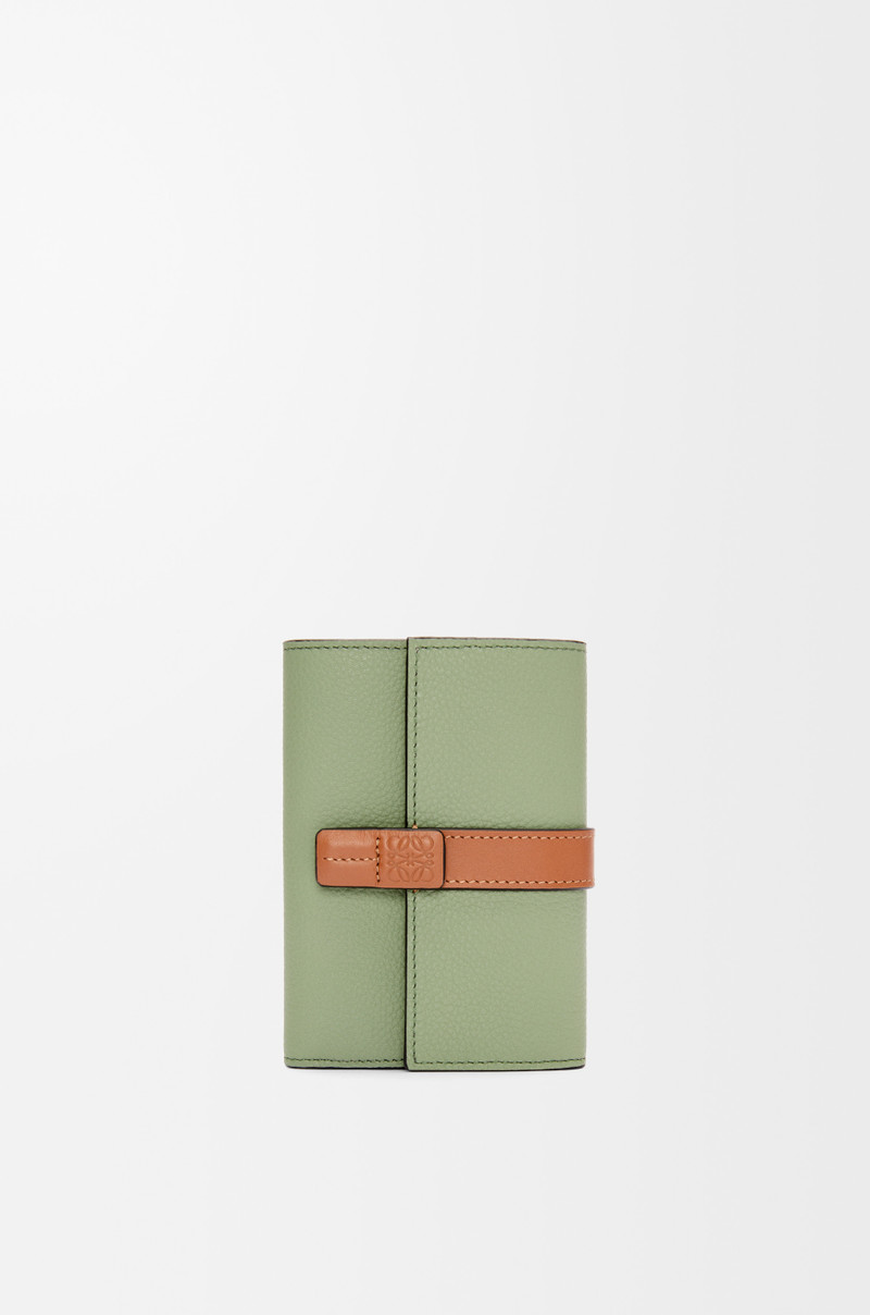 Small vertical wallet in soft grained calfskin 1