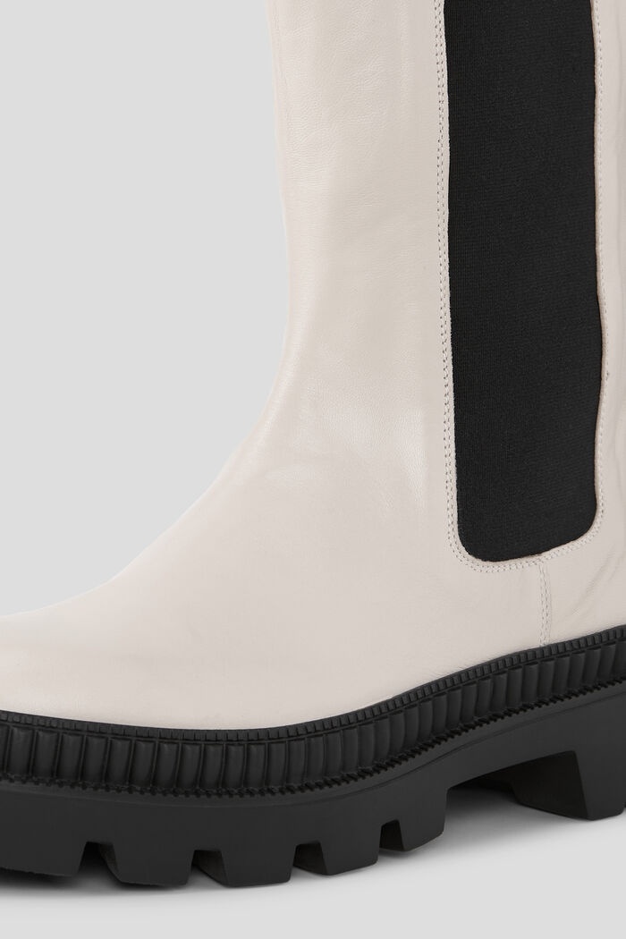 St. Petersburg Chelsea boots in Cream - 4