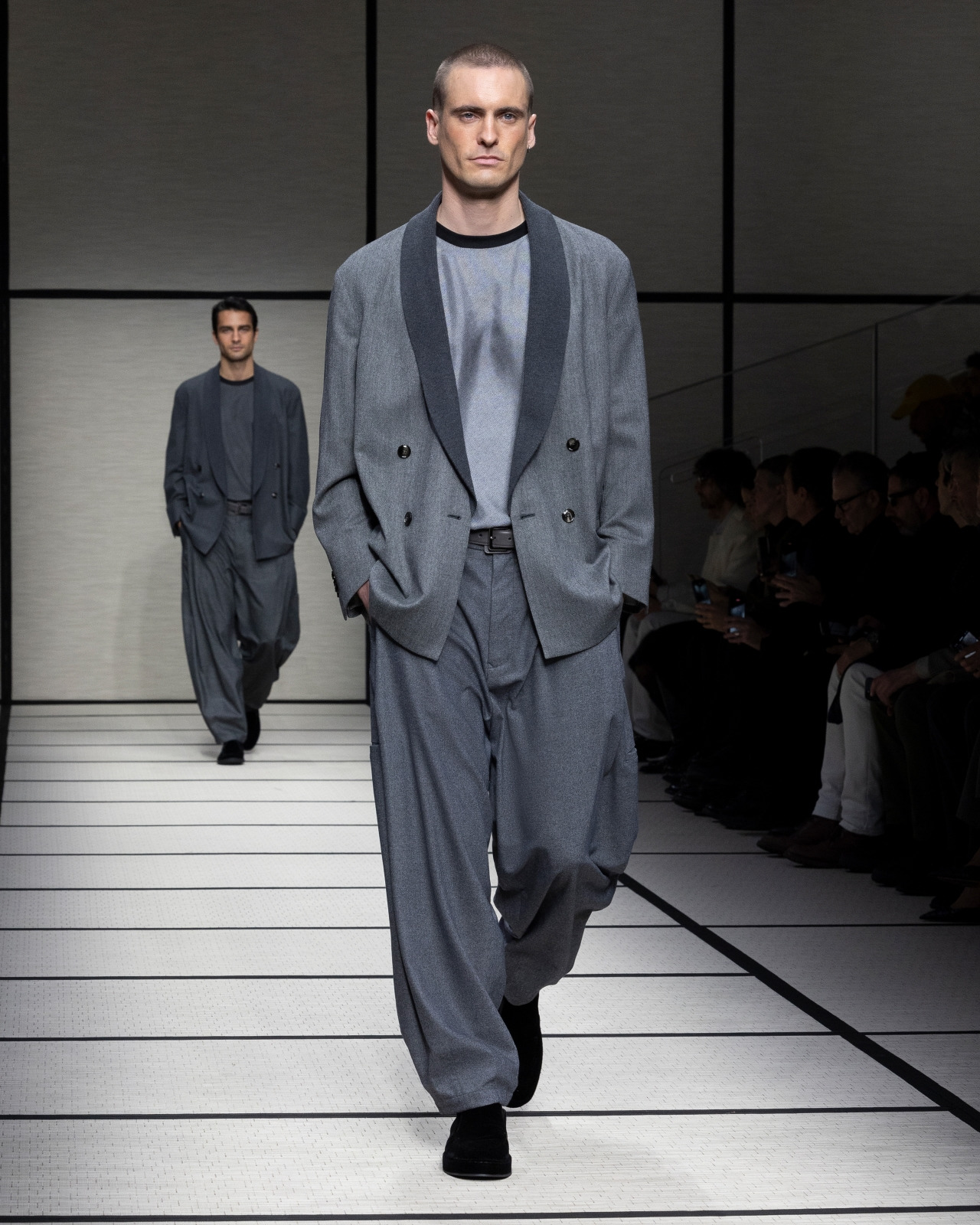 DOUBLE-BREASTED JACKET IN CHEVRON WOOL AND CASHMERE - 6