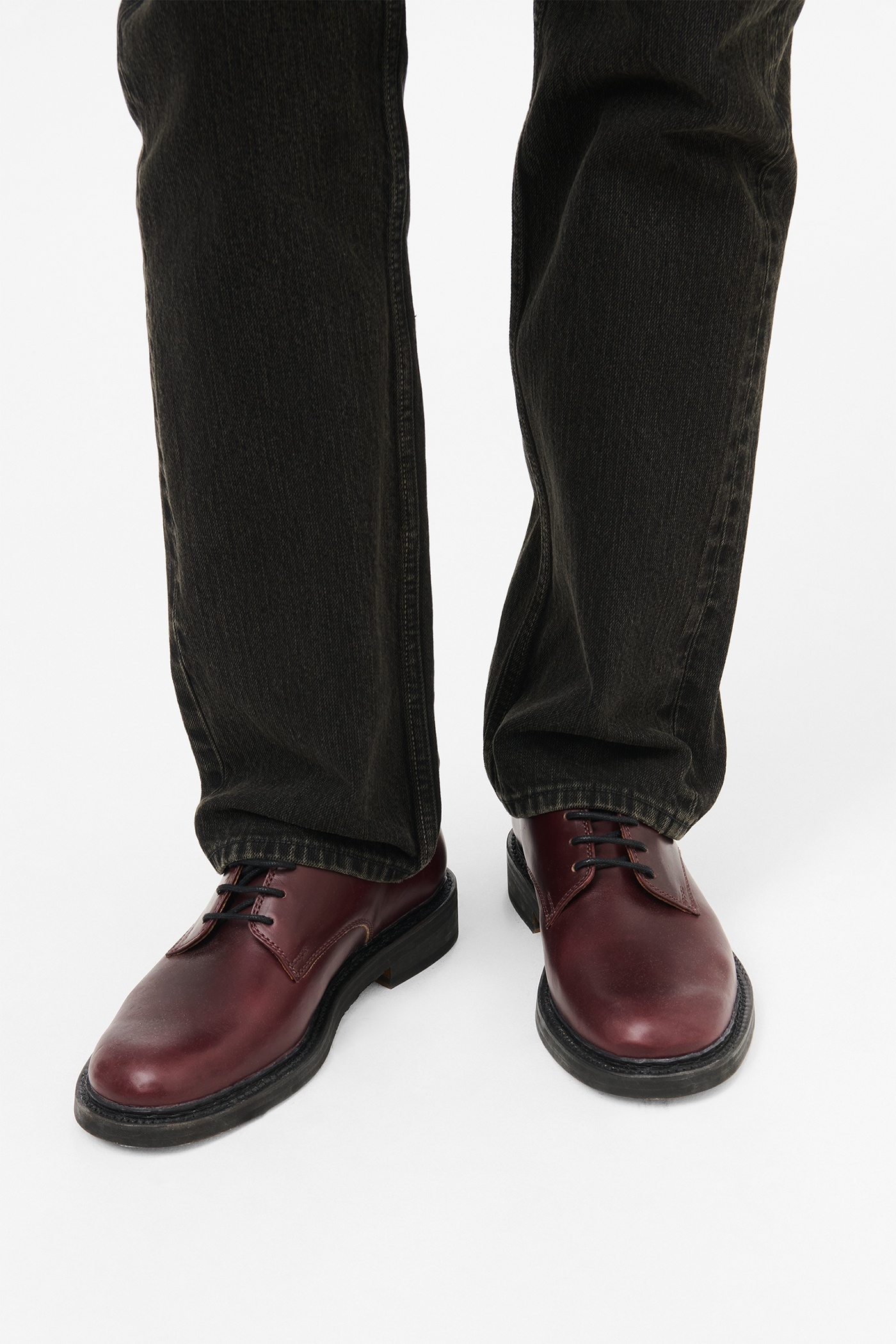 Uniform Parade Burgundy Chromexcel Leather - 5