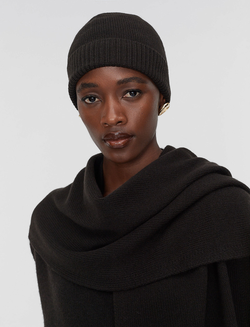 JOSEPH Chia Light Pure Cashmere Hat outlook
