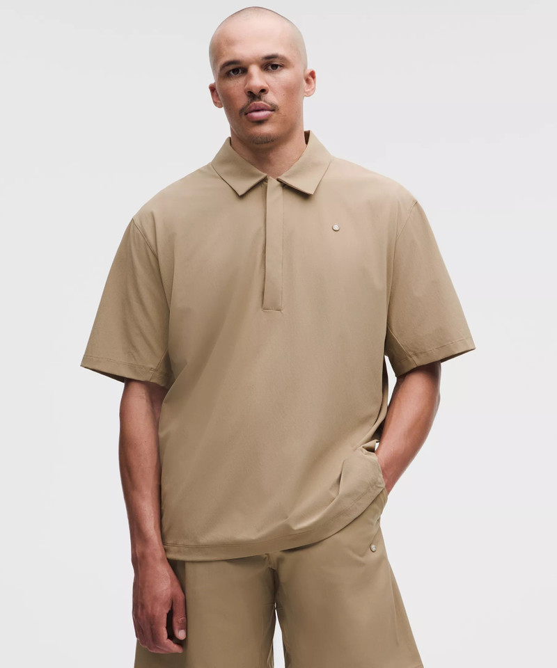 Water-Repellent Golf Pullover *Graphic 1