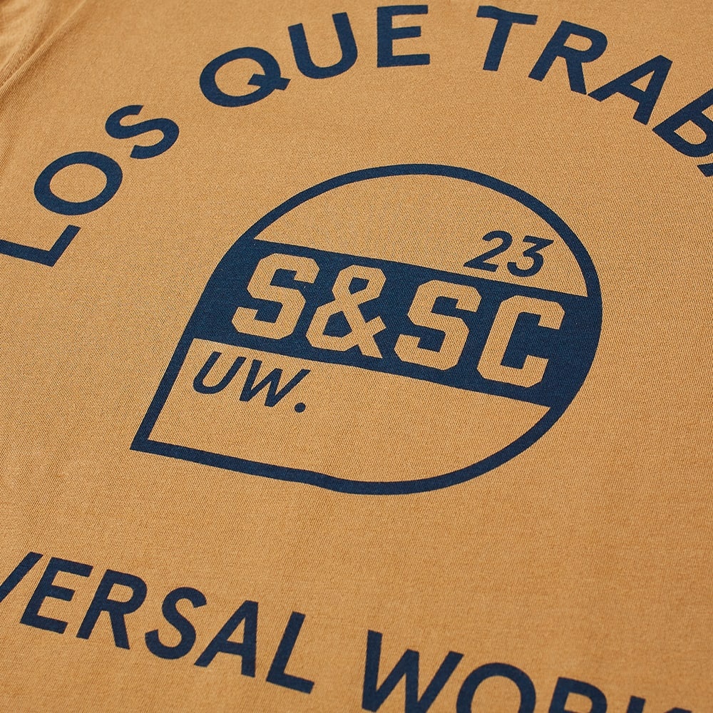 Universal Works Los Que Trabajan Club Tee - 3