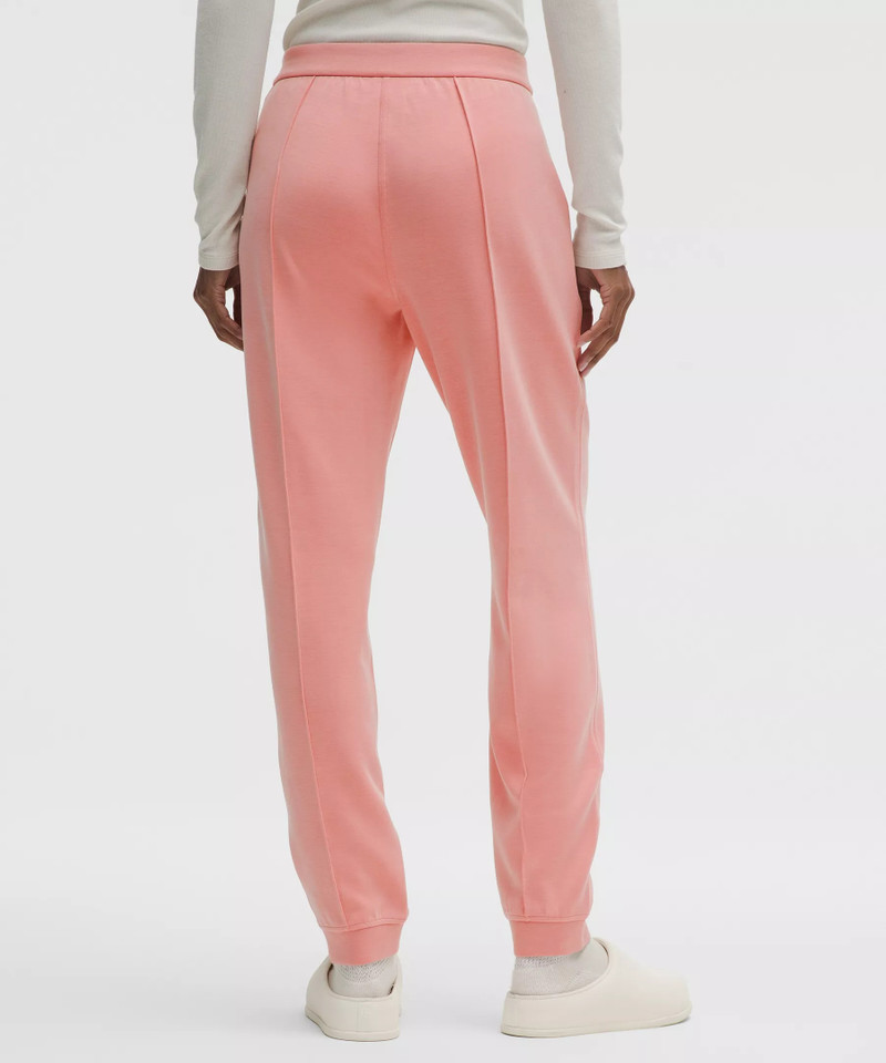 Softstreme Classic-Fit High-Rise Jogger 3