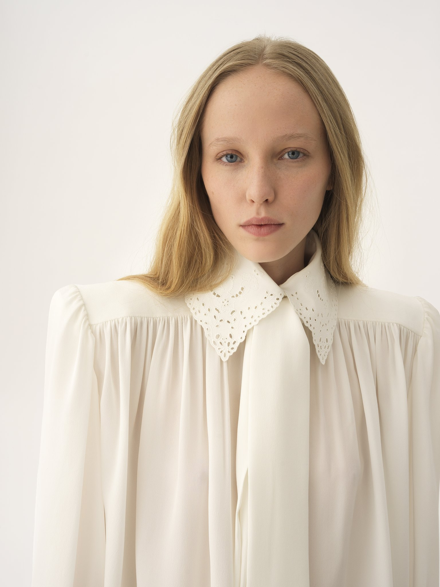 GATHERED SCARF-TIE BLOUSE IN CRÊPE DE CHINE & LACE - 6