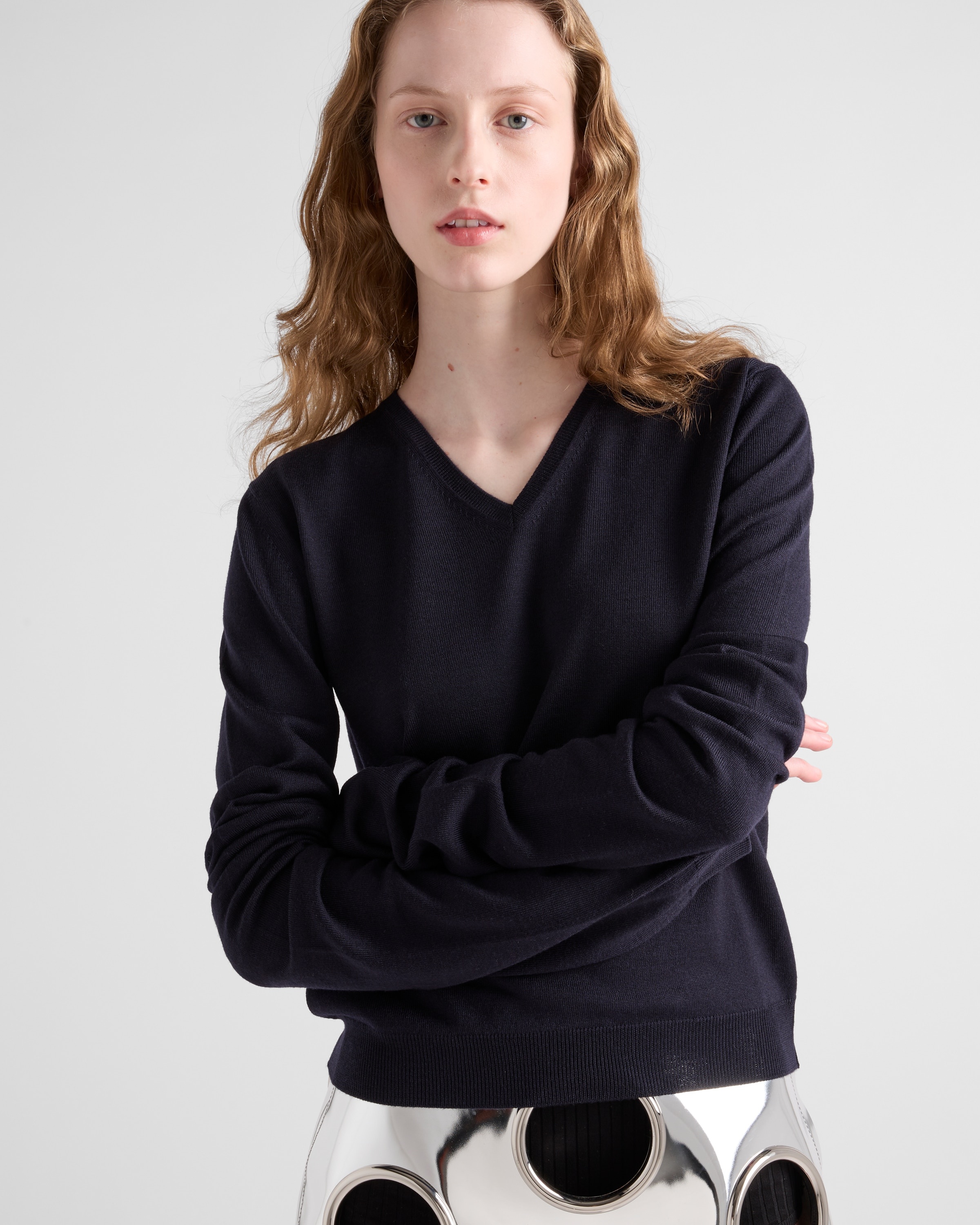 Wool V-neck sweater - 4