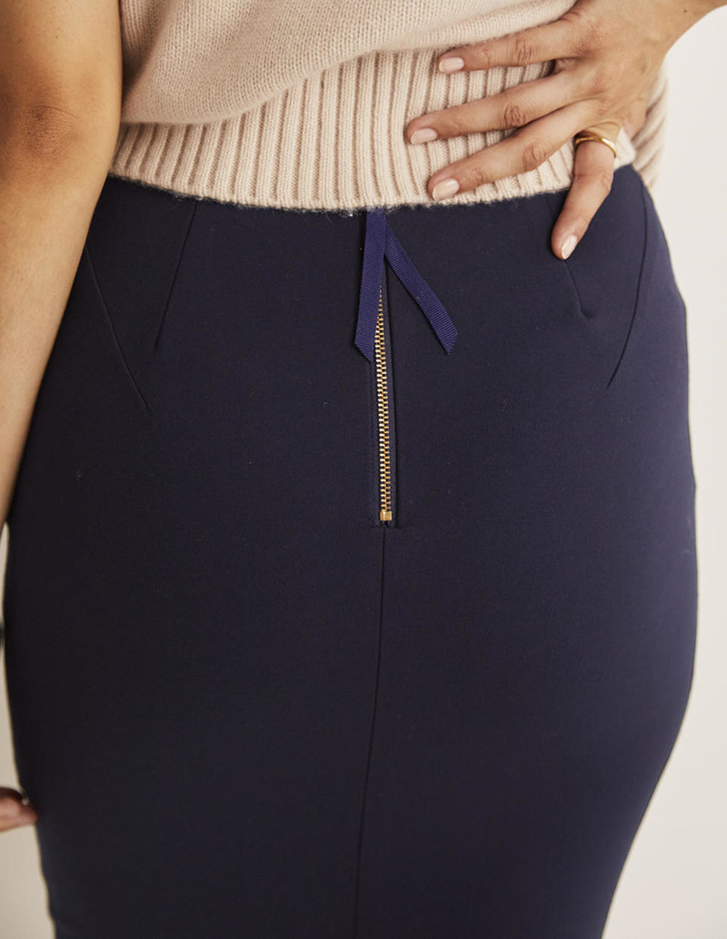 Hampshire Ponte Skirt-Navy 3
