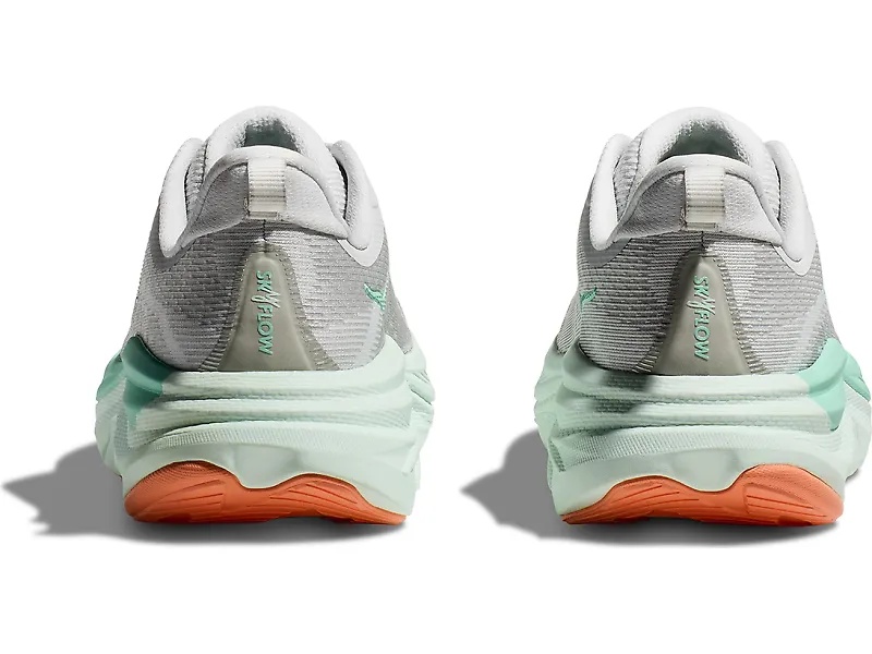 HOKA Skyflow - 7