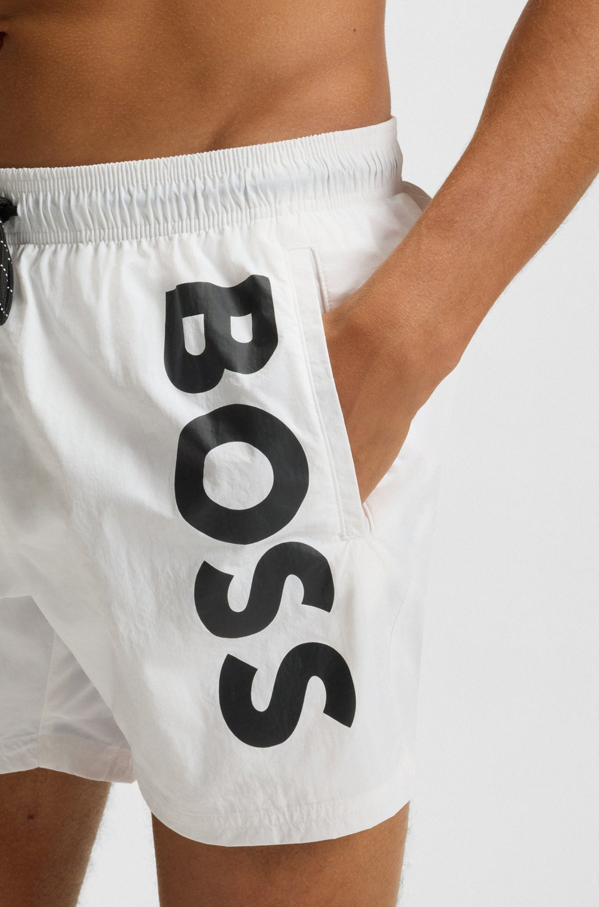CONTRAST-LOGO SWIM SHORTS IN QUICK-DRYING FABRIC - 3
