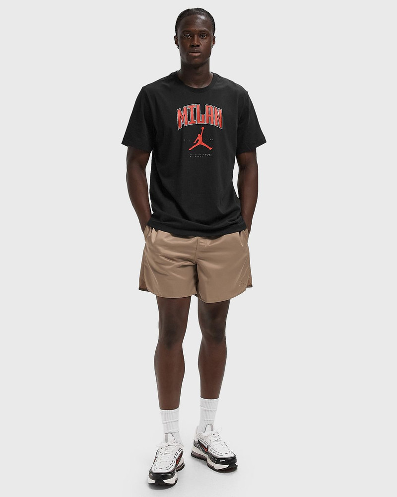 Jordan Essentials Statement SHORT 5 outlook