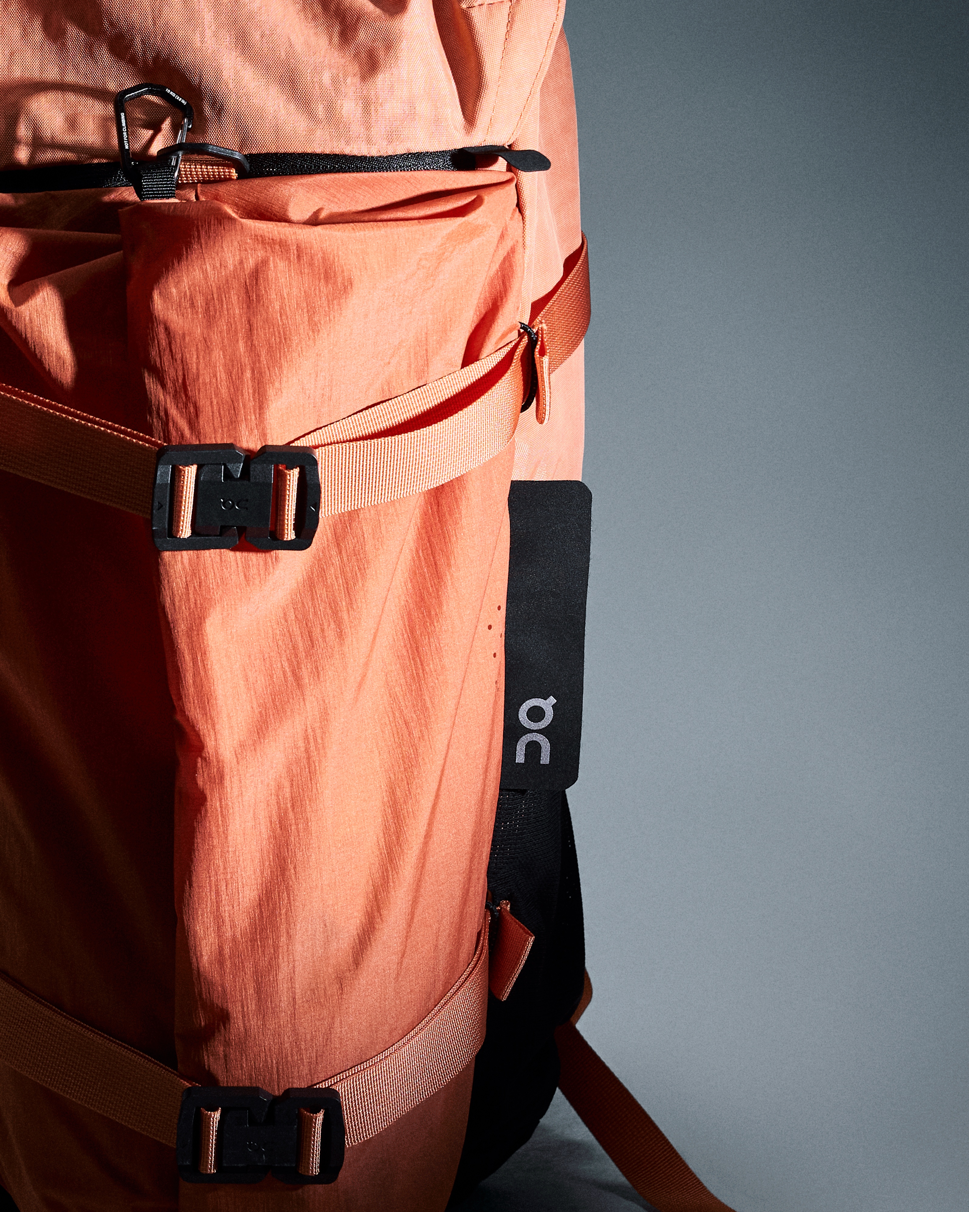 超美品　On Speed Pack 24L Elite Speed Pack 24L Elite: Functional High-Tech Backpack | On