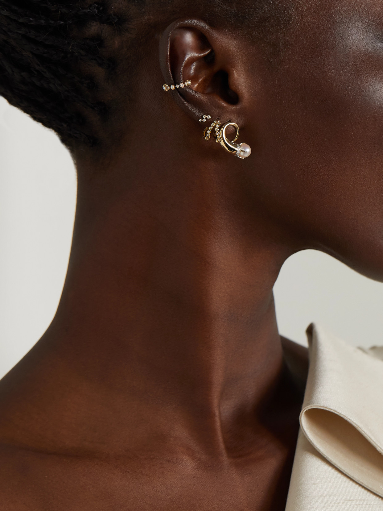 Cornucopia 14-karat Gold, Diamond And Pearl Earrings - 4
