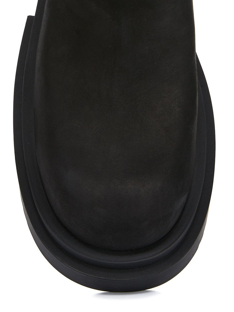 BOOTS 5