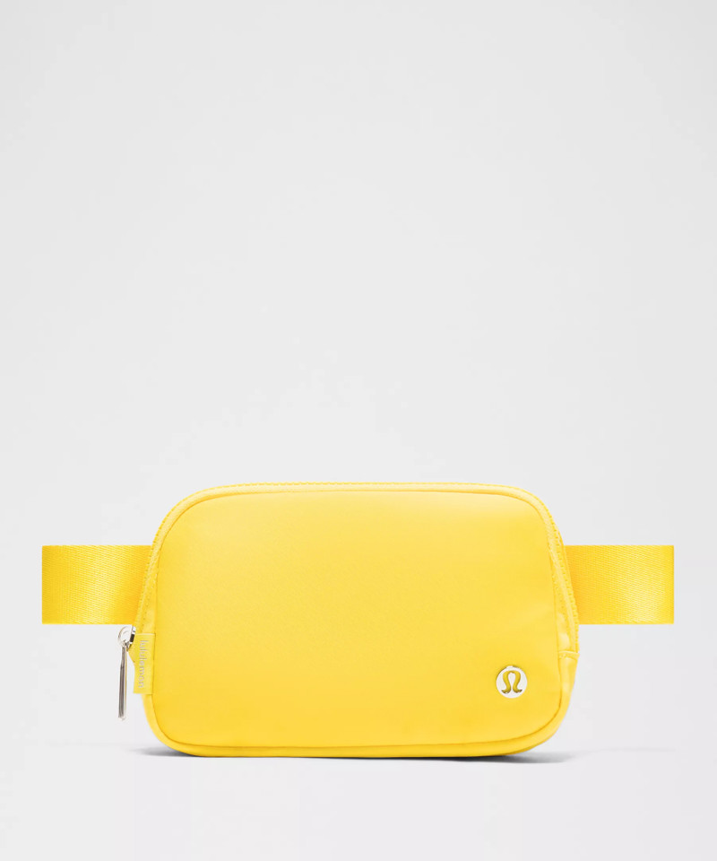 Everywhere Belt Bag with Long Strap 1L 1