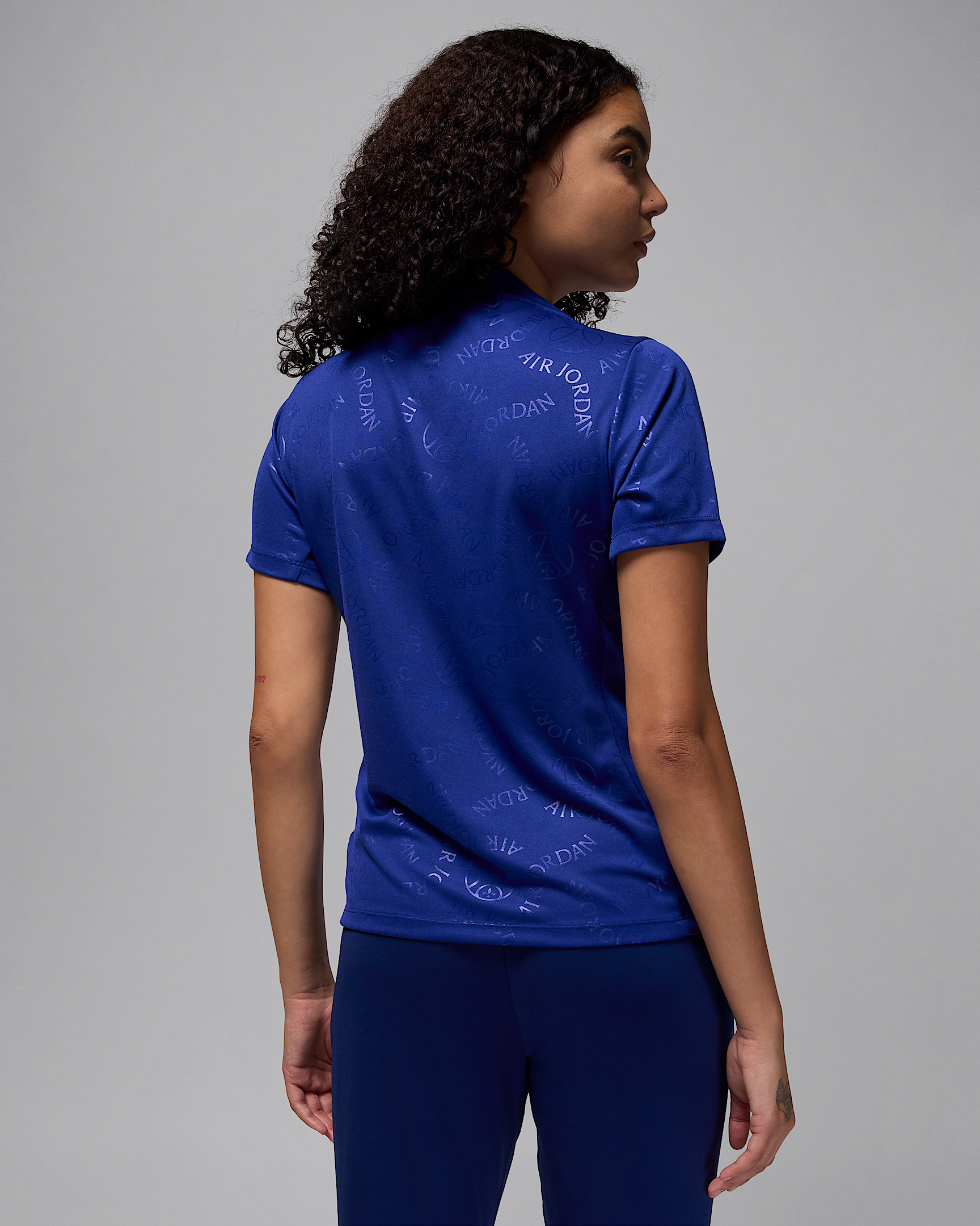 Paris Saint-Germain Academy Pro Fourth Women's Jordan Dri-FIT Soccer Short-Sleeve Pre-Match Top - 2
