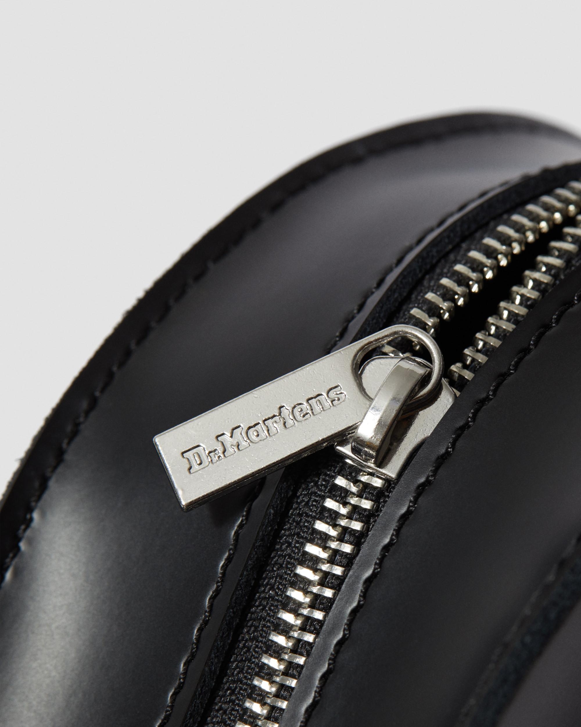Heart Shaped Hardware Kiev Leather Bag - 12