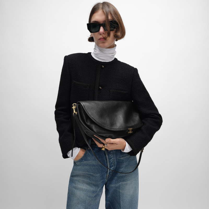 CELINE HALFMOON SOFT TRIOMPHE BAG IN SUPPLE SHINY LAMBSKIN outlook