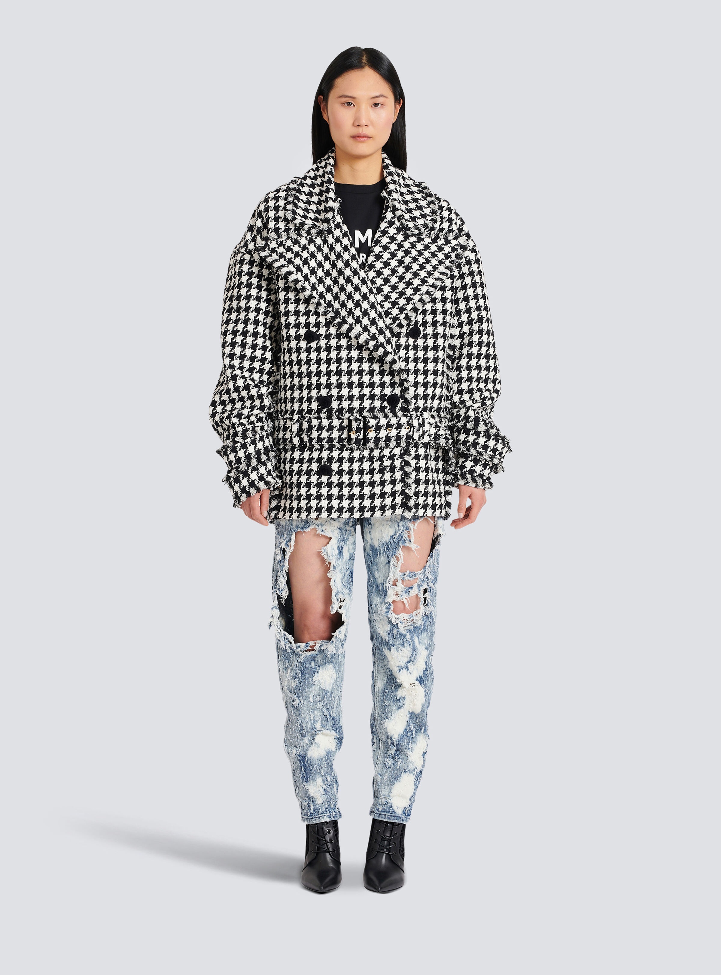 Wool and tweed pea coat with double-buttoned fastening - 3