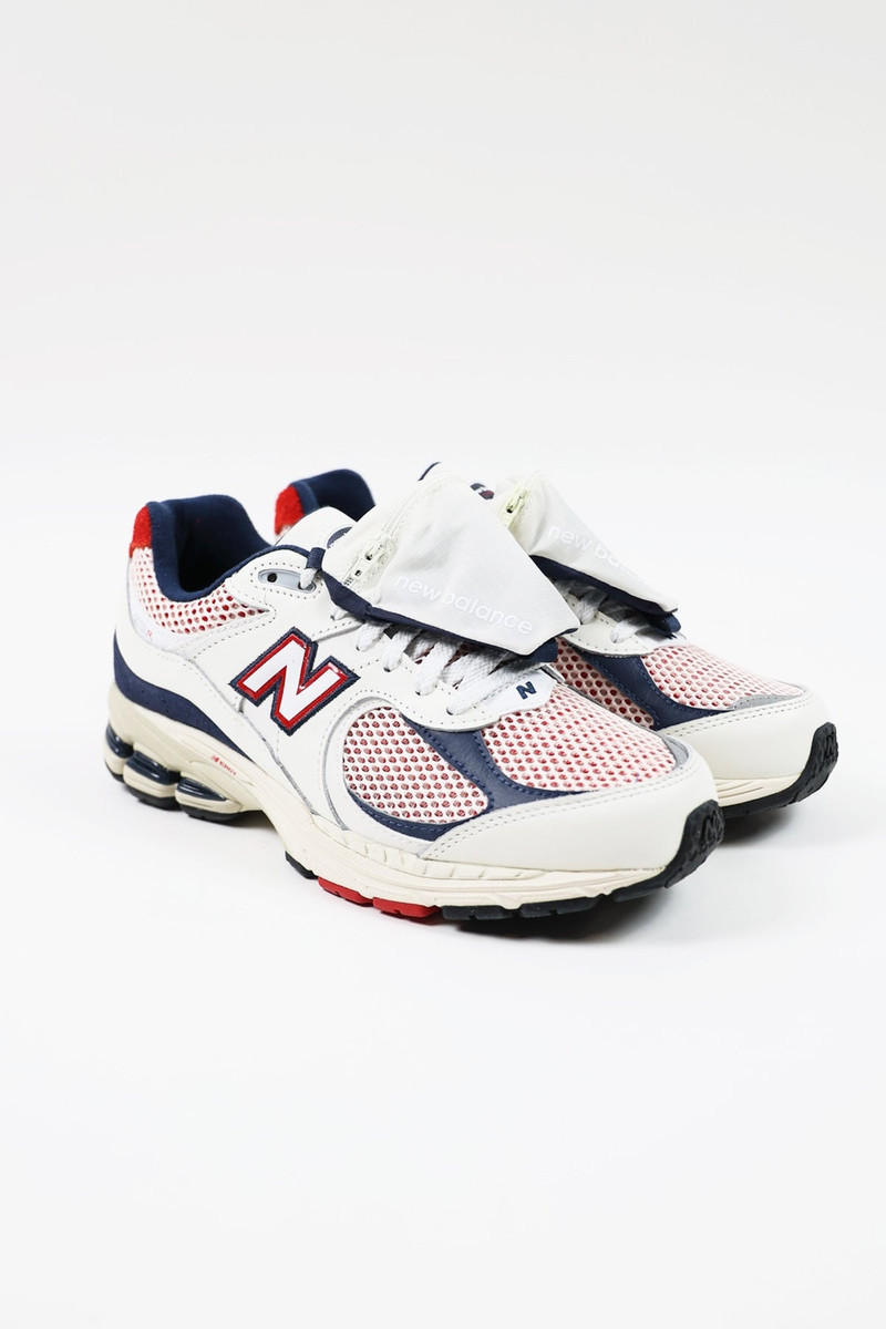 New Balance 2002R - White/Red outlook