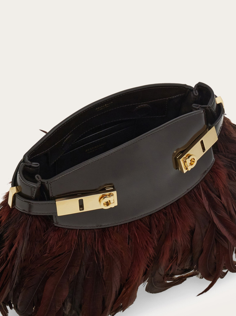 Hug soft crossbody bag with feathers (XS) 6