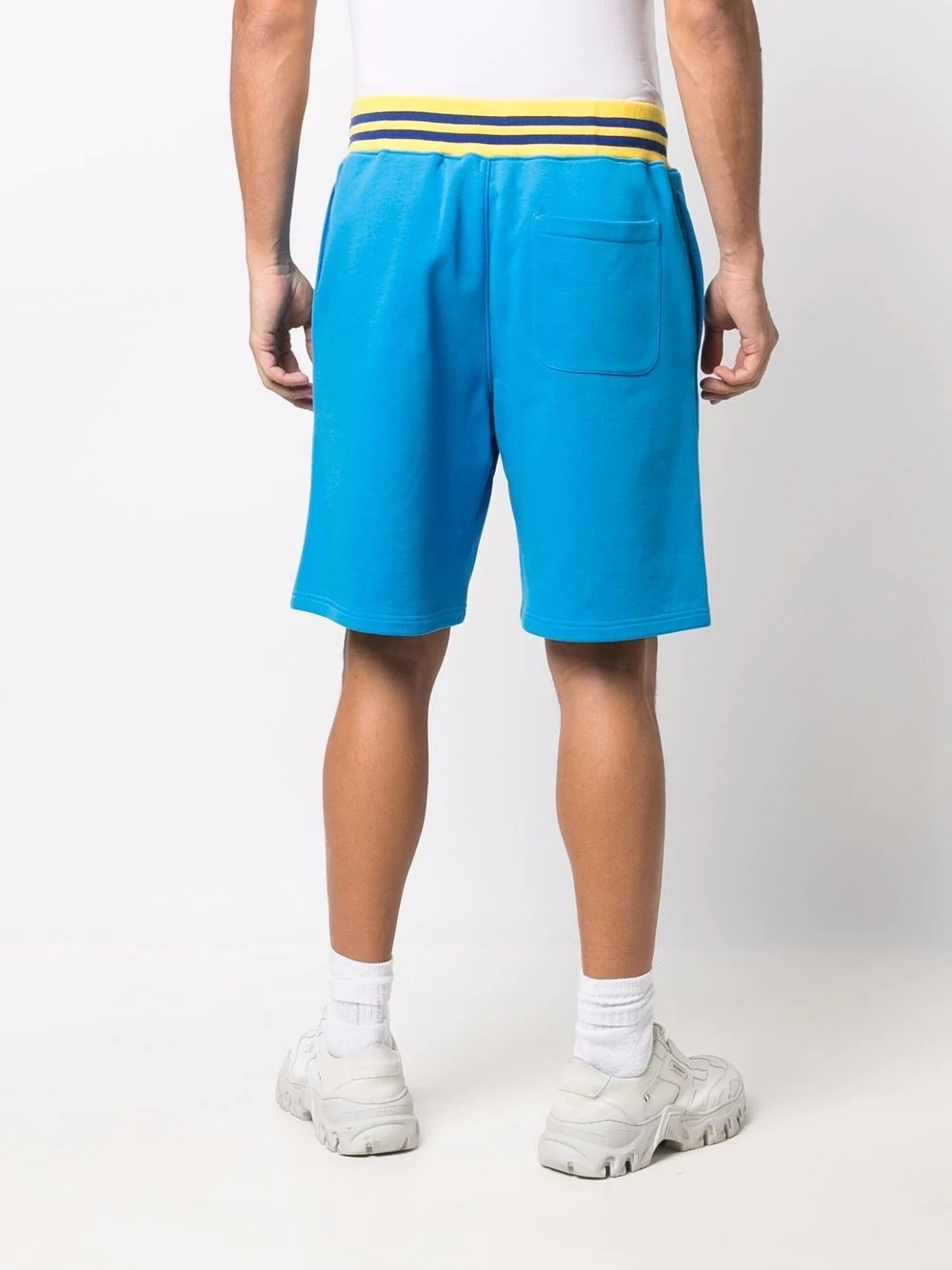 flocked bear logo shorts - 4