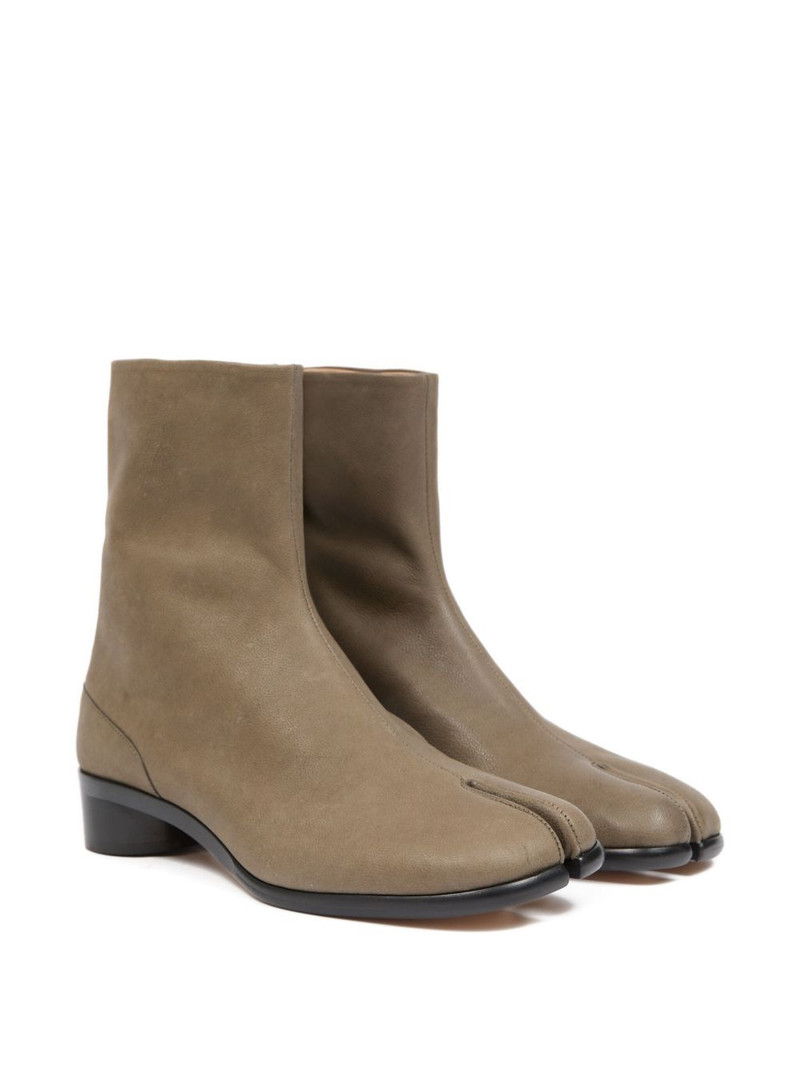 Maison Margiela Tabi ankle boots outlook