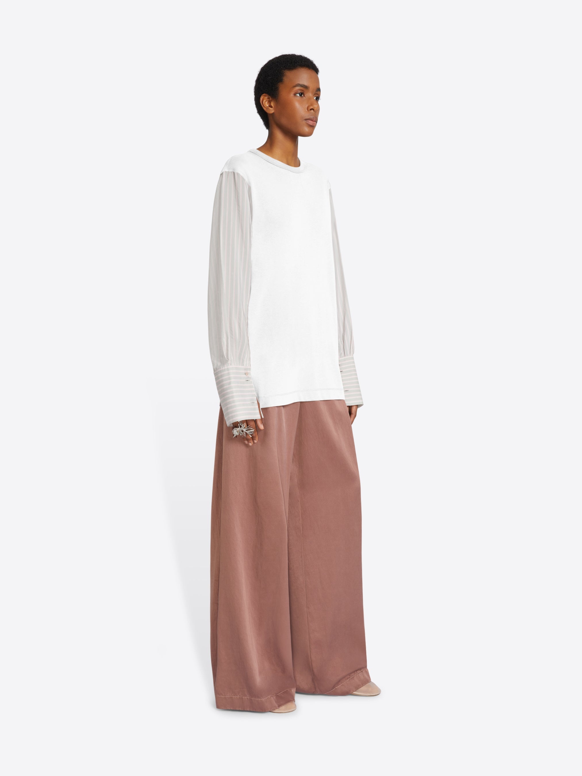 CONTRAST SLEEVES TEE - 3