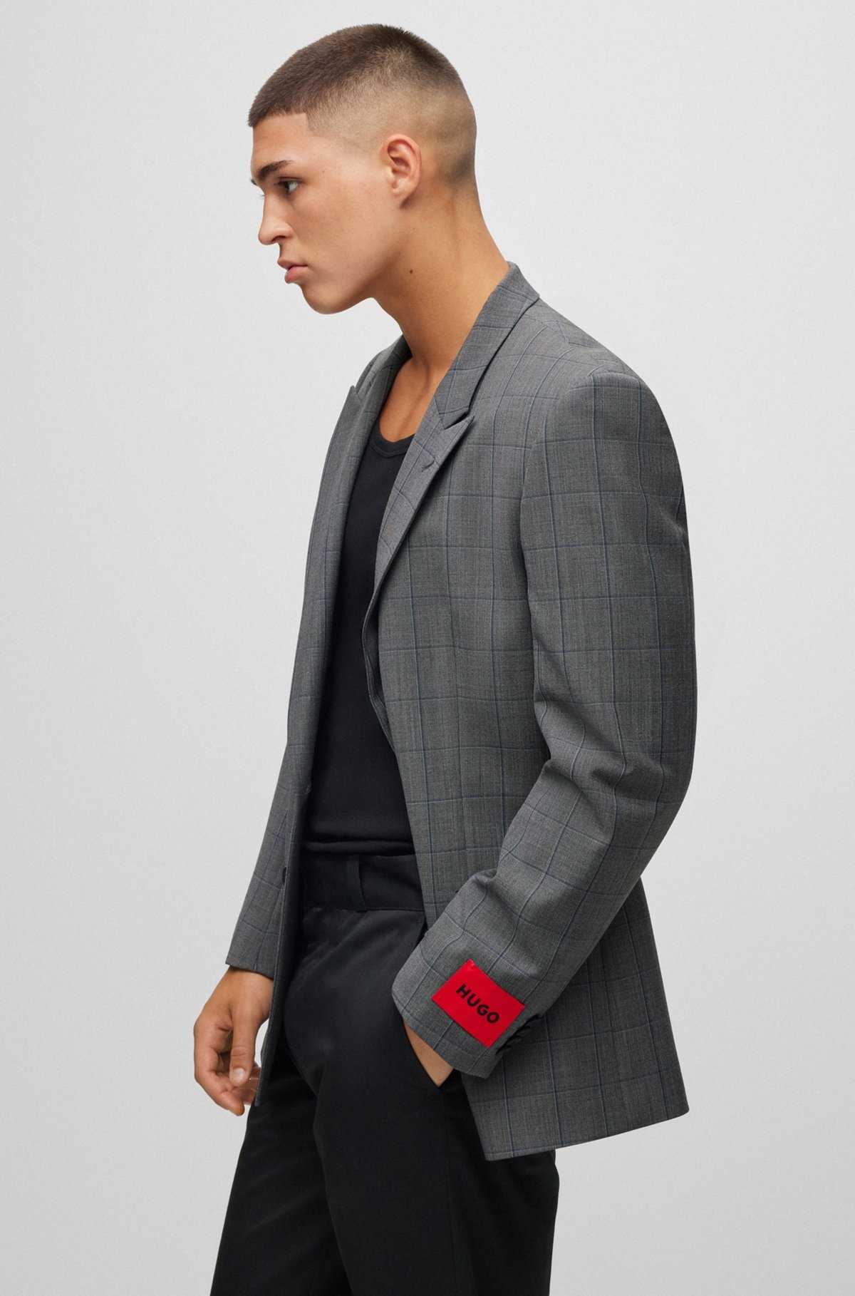 SLIM-FIT JACKET IN A PERFORMANCE-STRETCH WOOL BLEND - 6