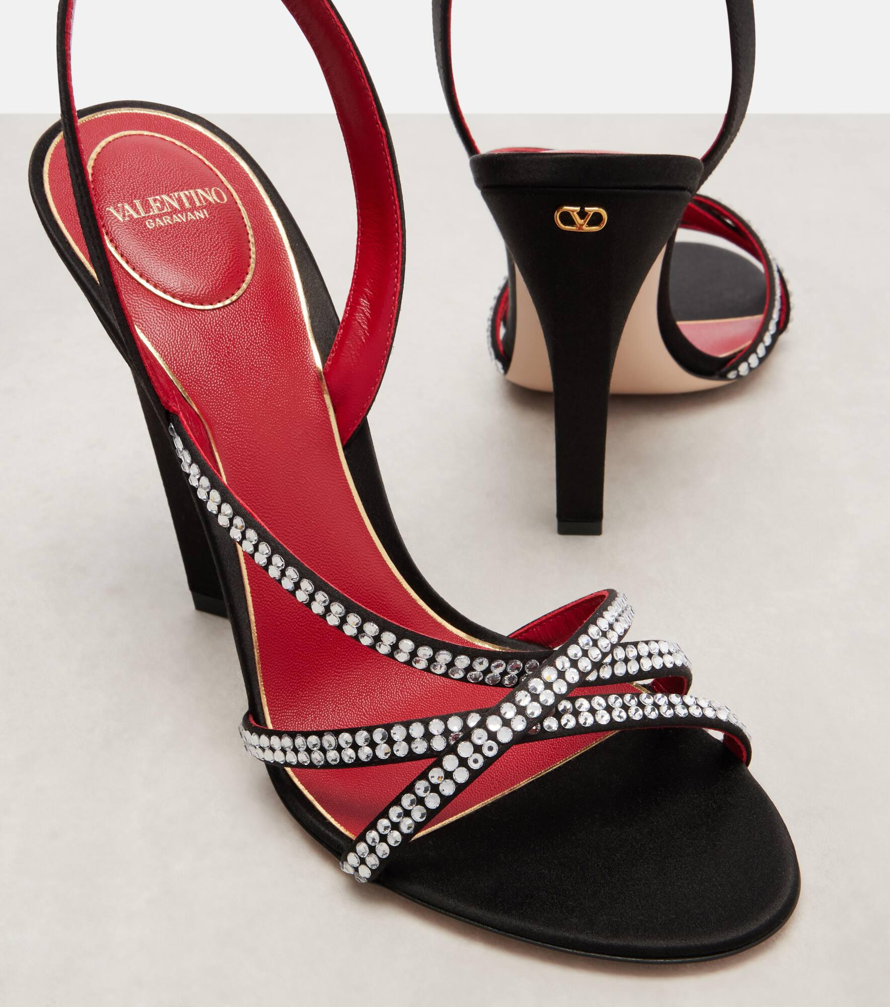 Dans Le Foyer 105 satin sandals - 5