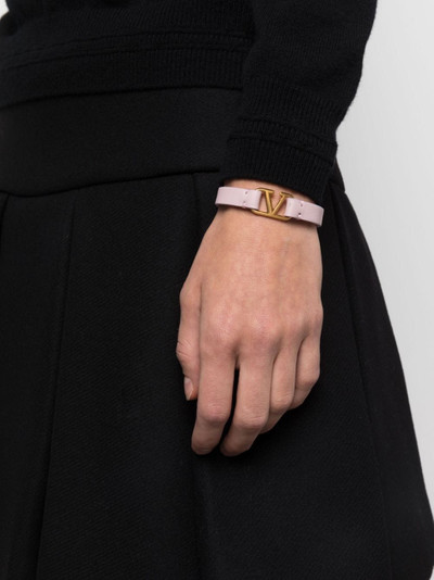Valentino VLogo Signature leather bracelet outlook