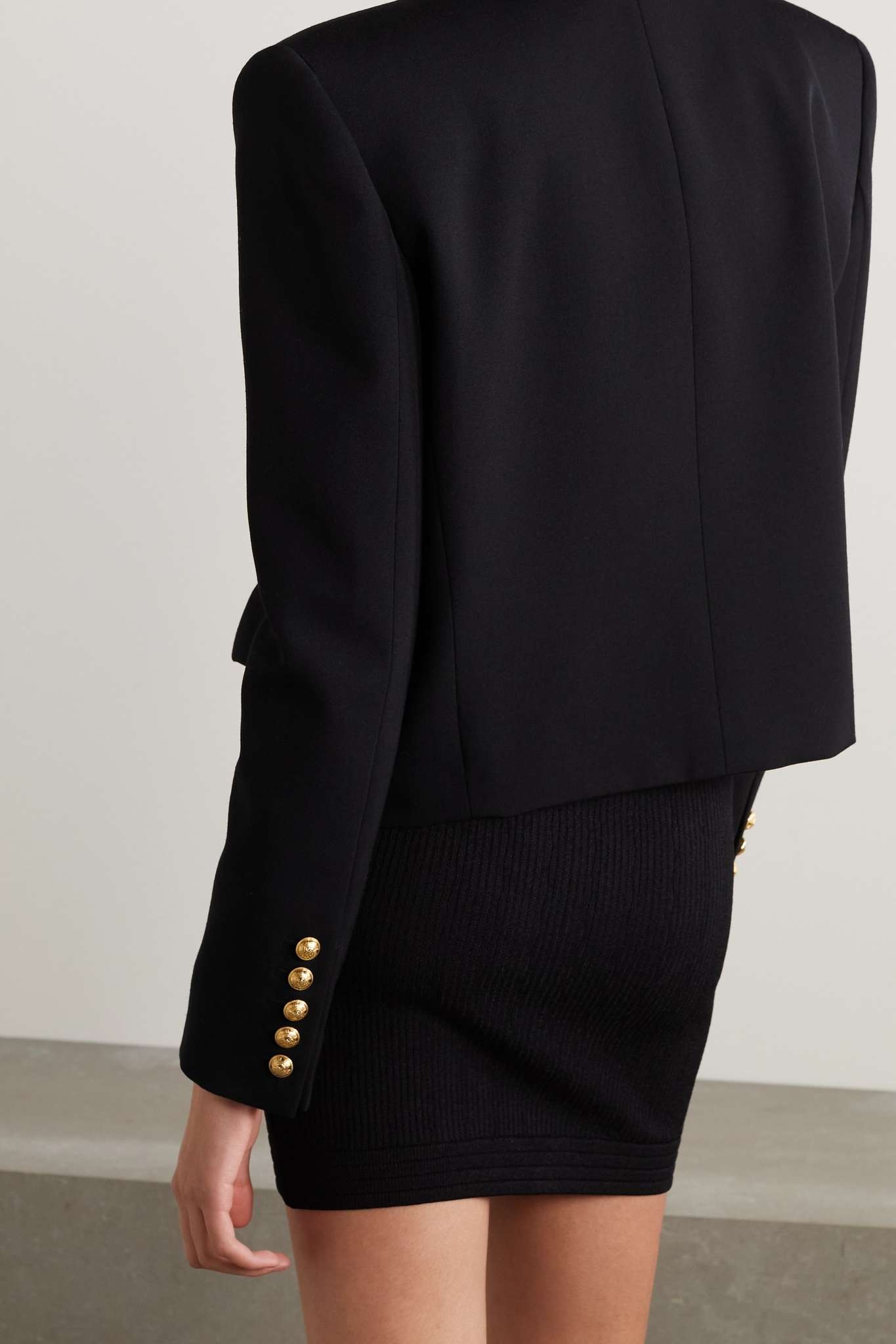 Cropped button-embellished wool jacket - 3