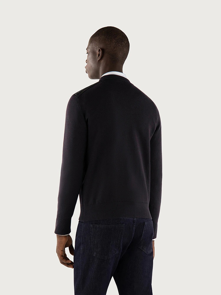 ROUND NECK SWEATER WITH NAPPA DETAILS - 3