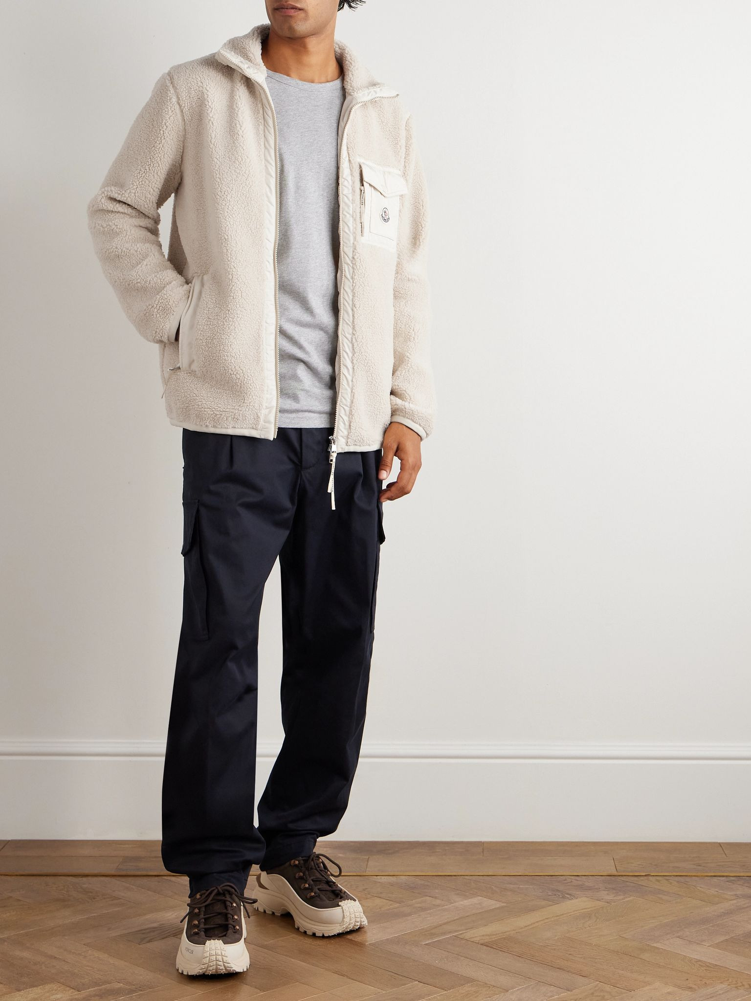 Straight-Leg Pleated Stretch-Cotton Gabardine Cargo Trousers Black - 2