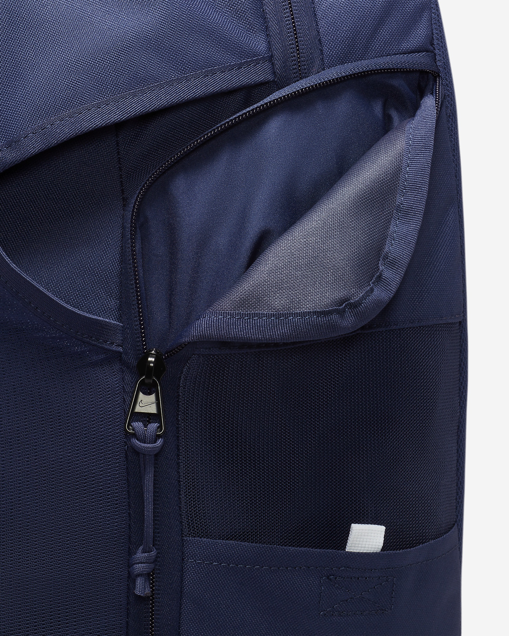Nike Academy Team Backpack (30L) - 8