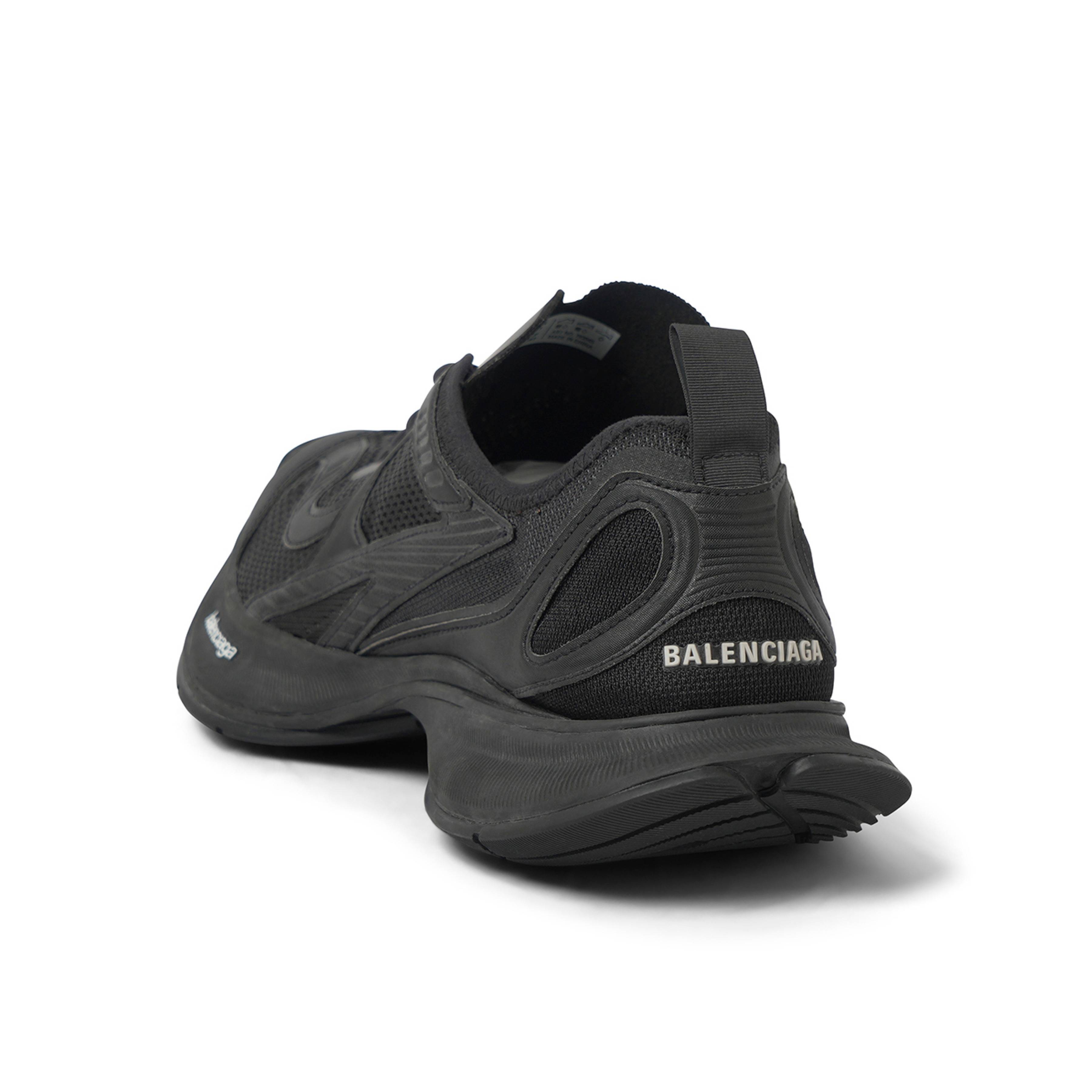 Circuit Sneaker in Black - 3