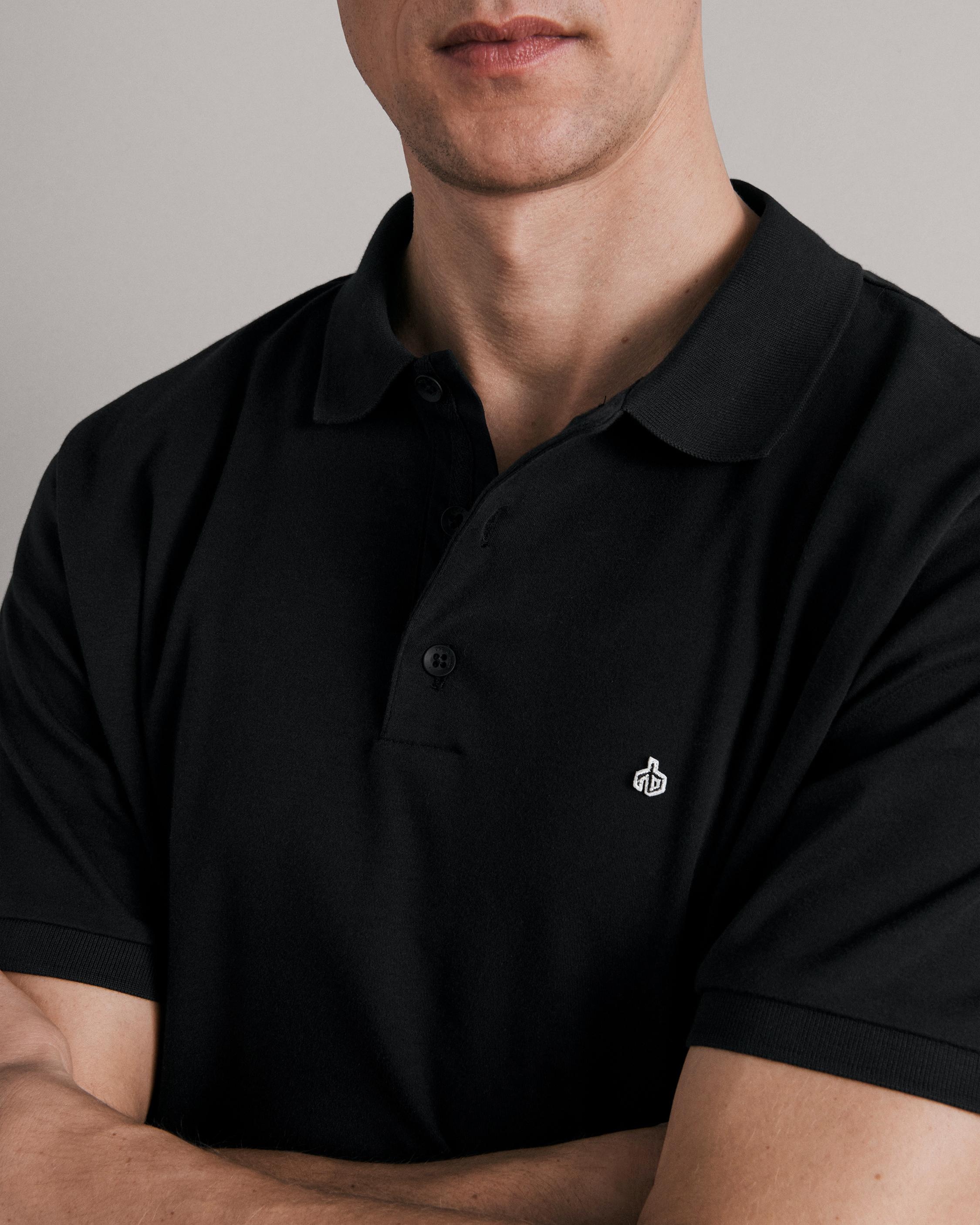 Interlock Cotton Polo
Slim Fit Polo - 6
