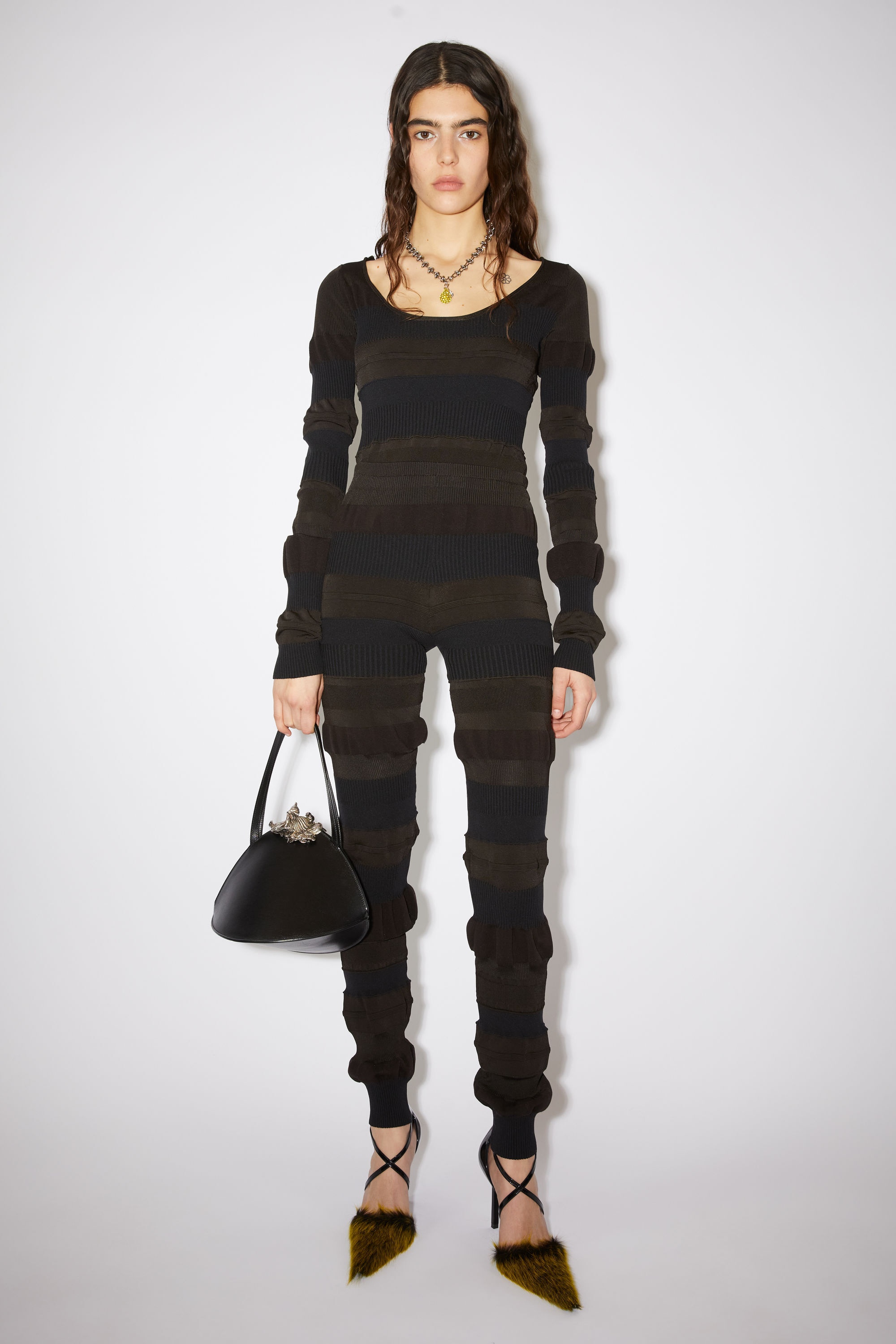Textured rib trousers - Black - 2