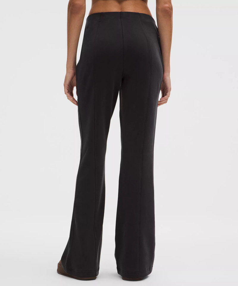Brushed Softstreme Mid-Rise Flared Pant *Regular 3