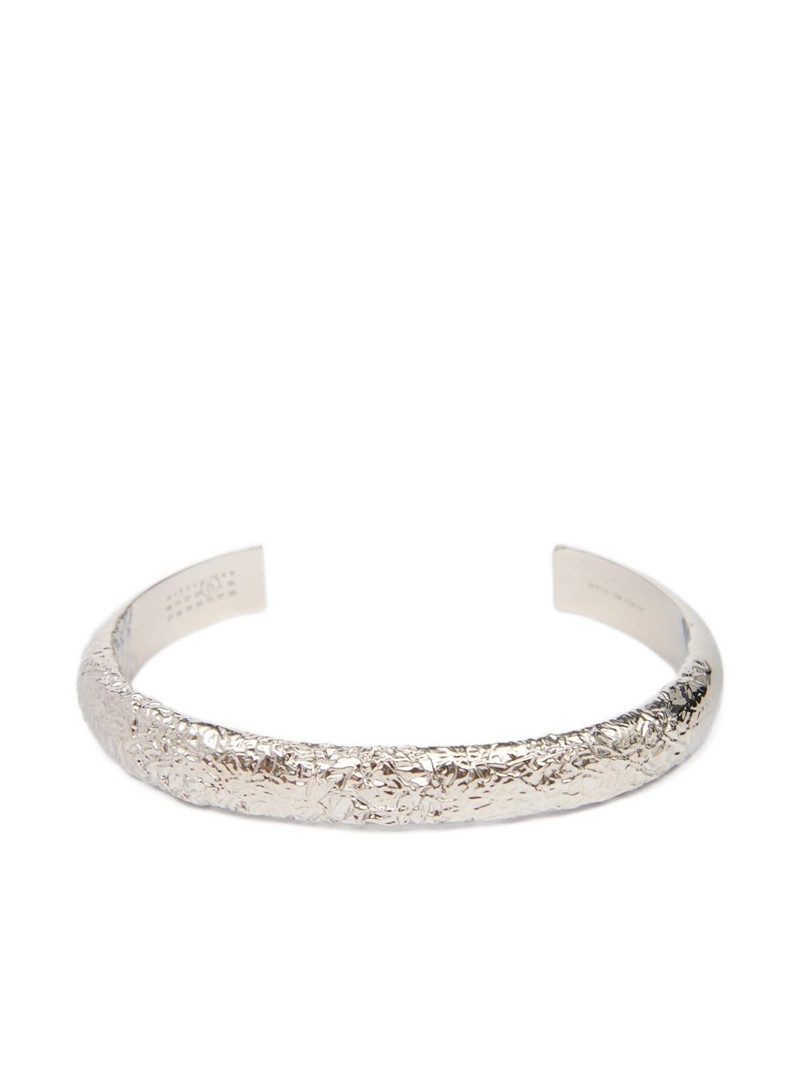 textured-finish bracelet 1