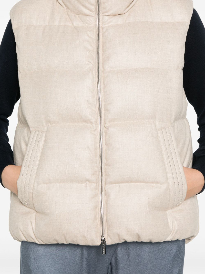 padded gilet 5