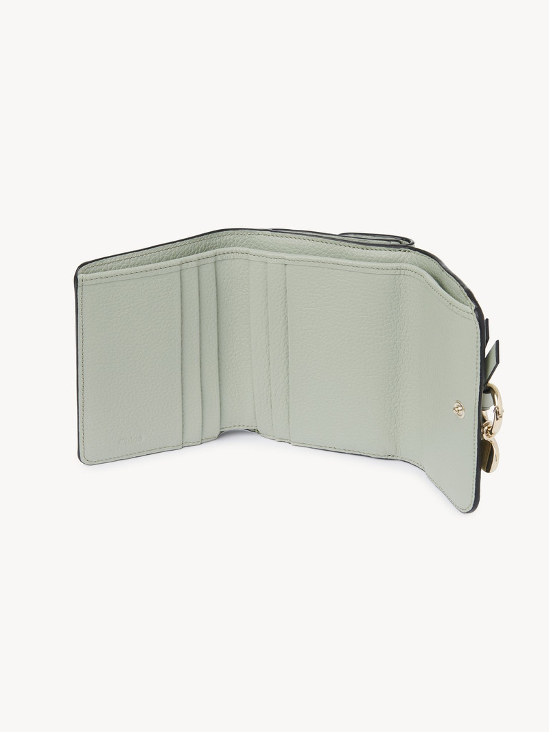 Chloé SMALL ALPHABET TRI-FOLD IN GRAINED LEATHER outlook