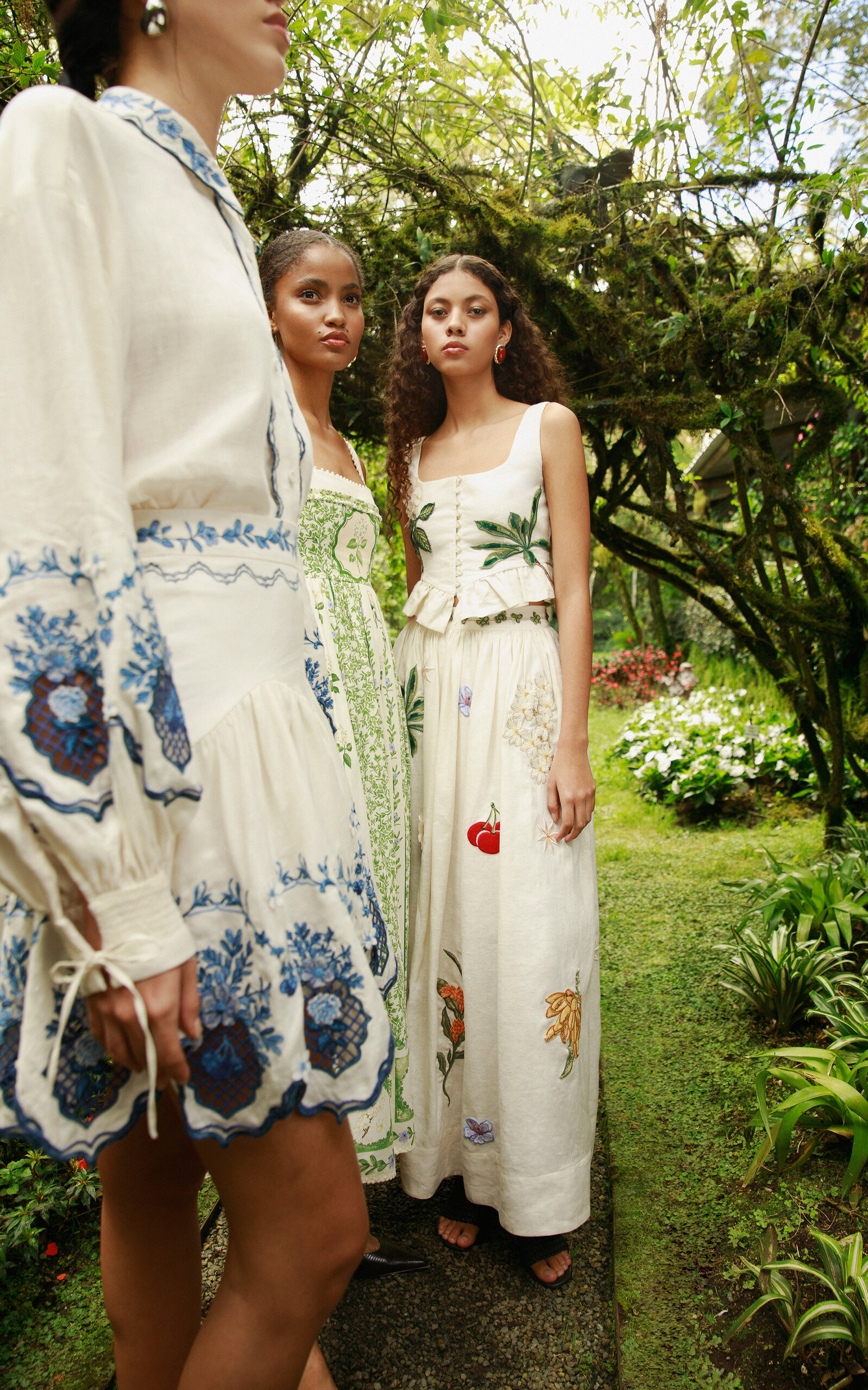 Eslabon Embroidered Linen Top multi - 5