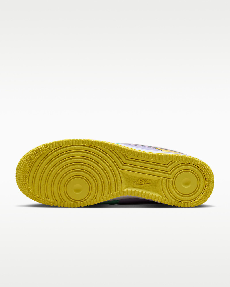 Nike Nike Air Force 1 '07 Men's Shoes outlook