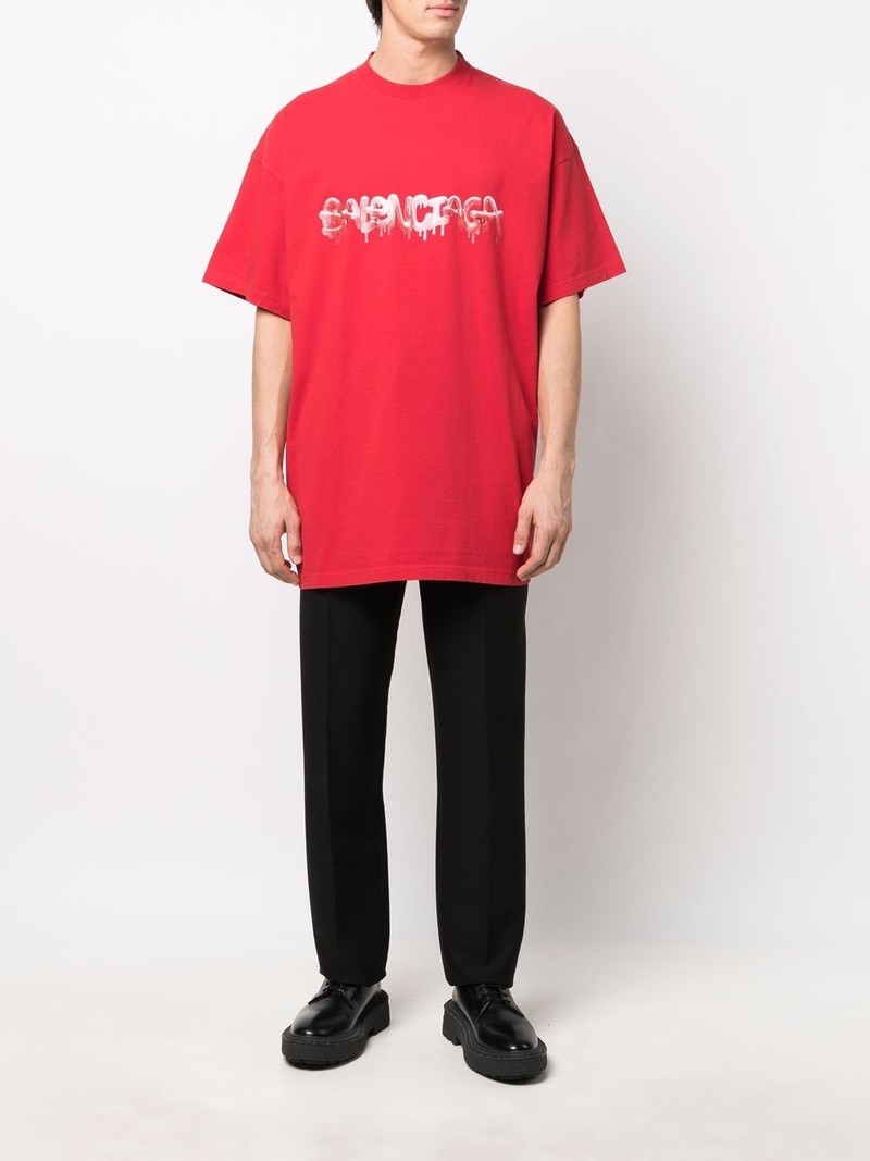 BALENCIAGA graffiti-logo T-shirt outlook