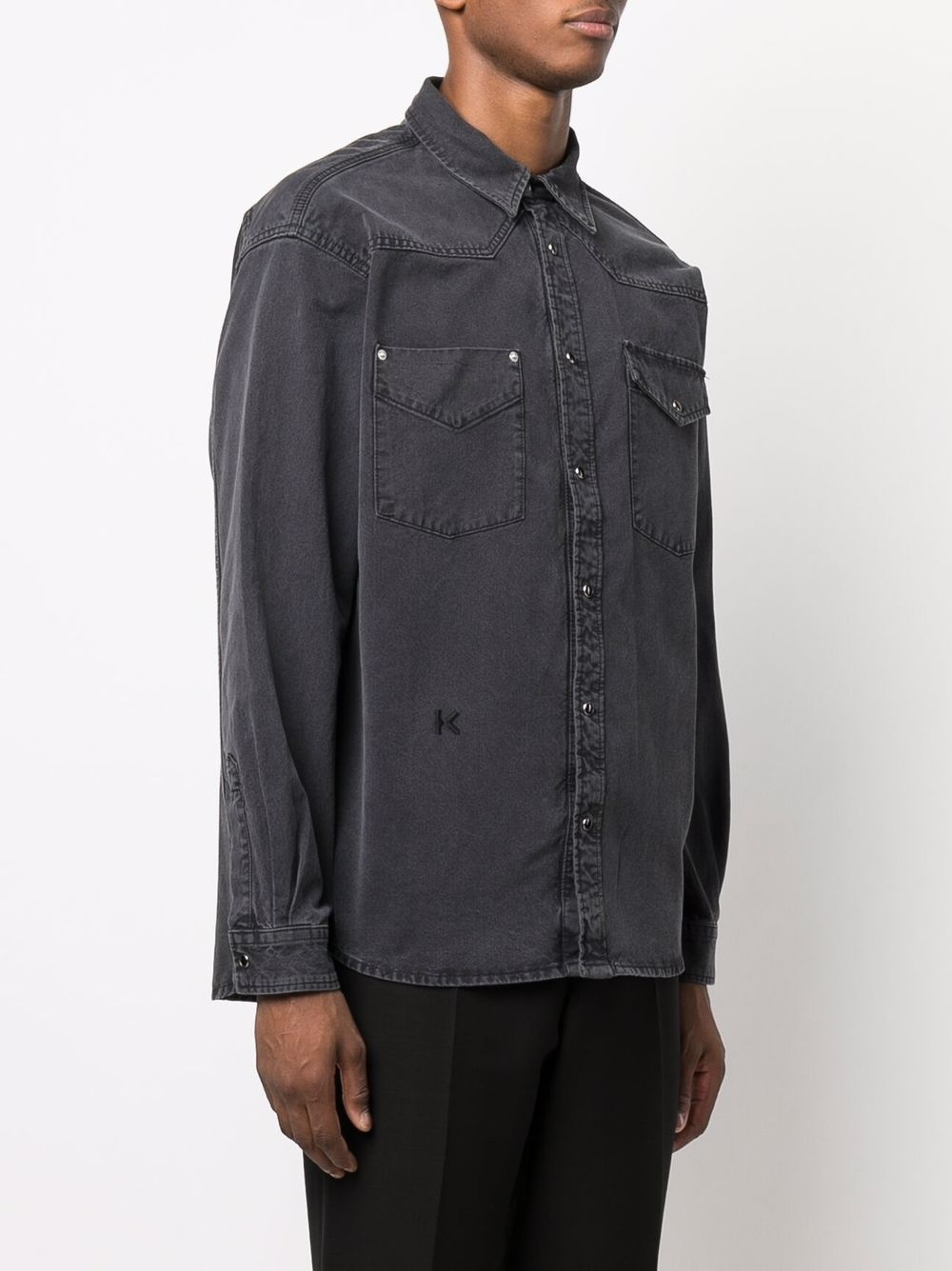 embroidered-monogram denim shirt - 3