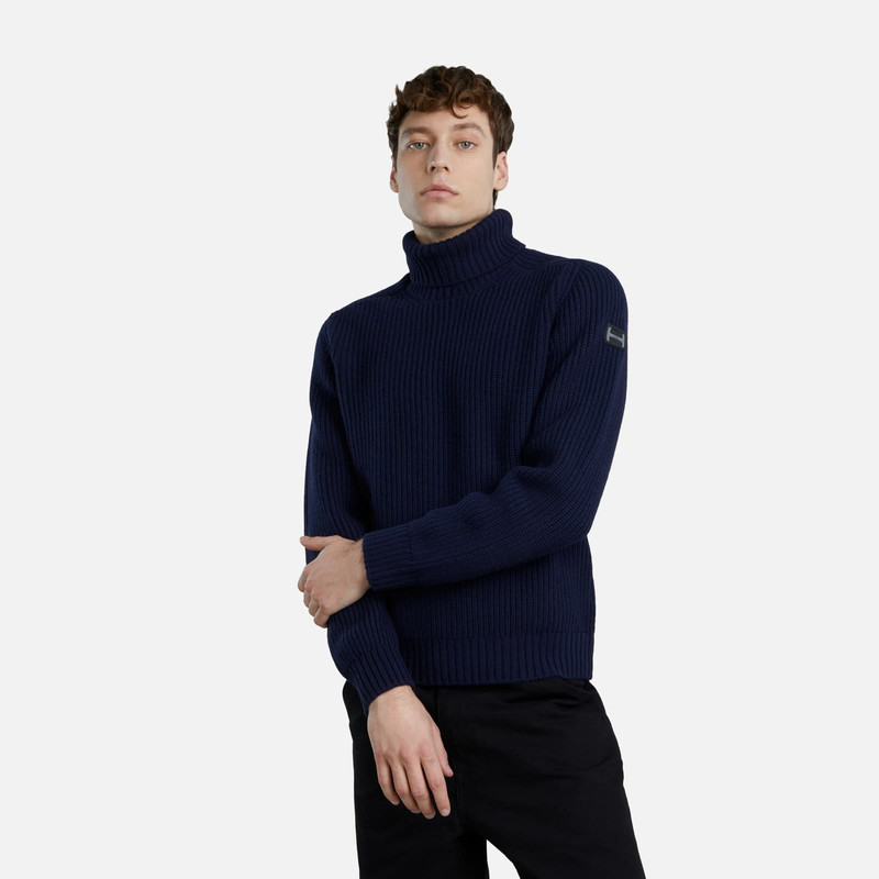 Turtleneck Blue 3
