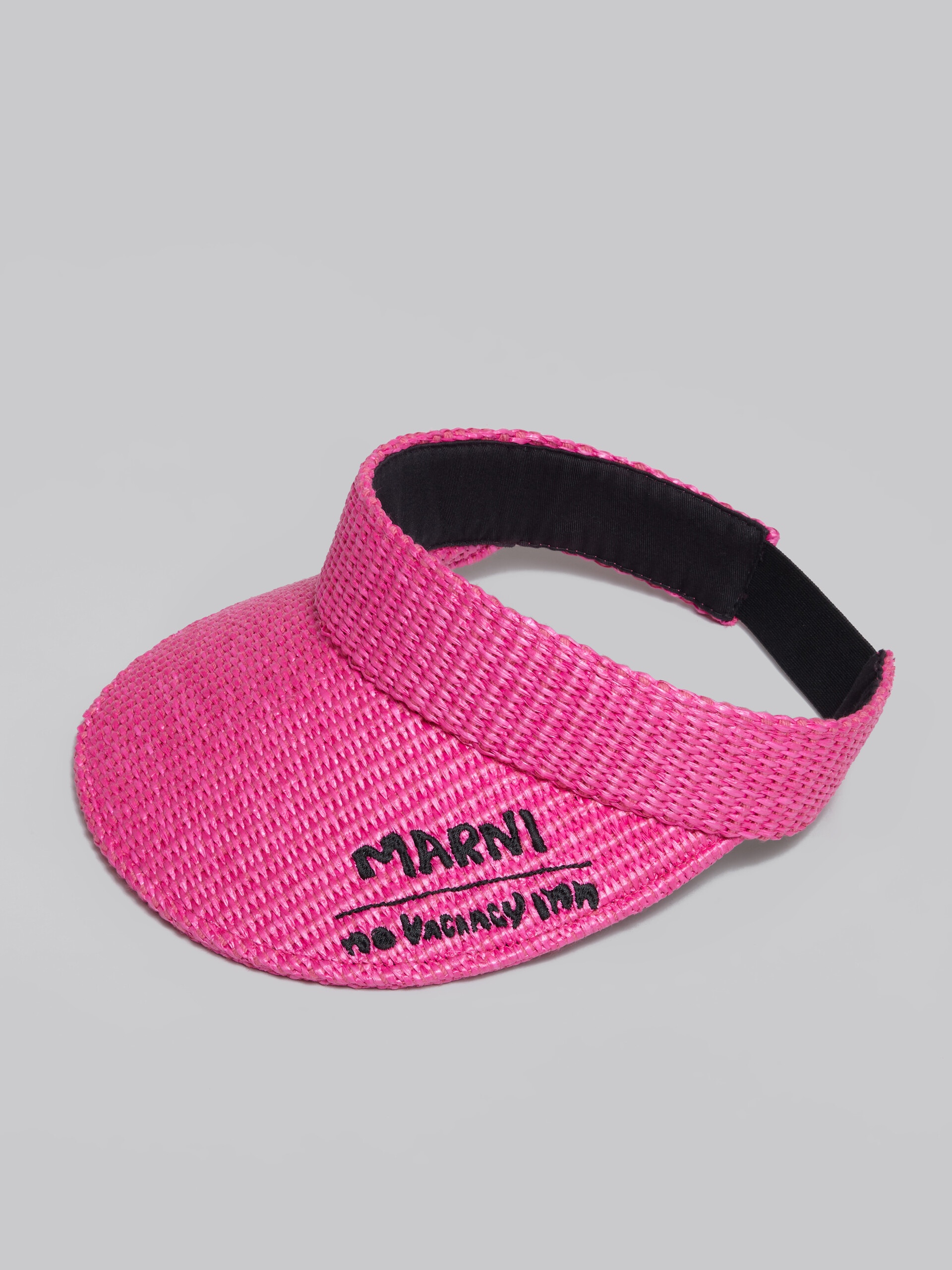 MARNI X NO VACANCY INN - FUCHSIA VISOR IN RAFFIA FABRIC - 4